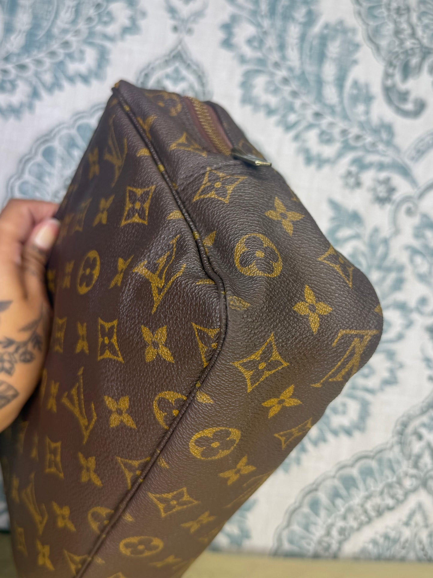 Louis Vuitton Trousse 28