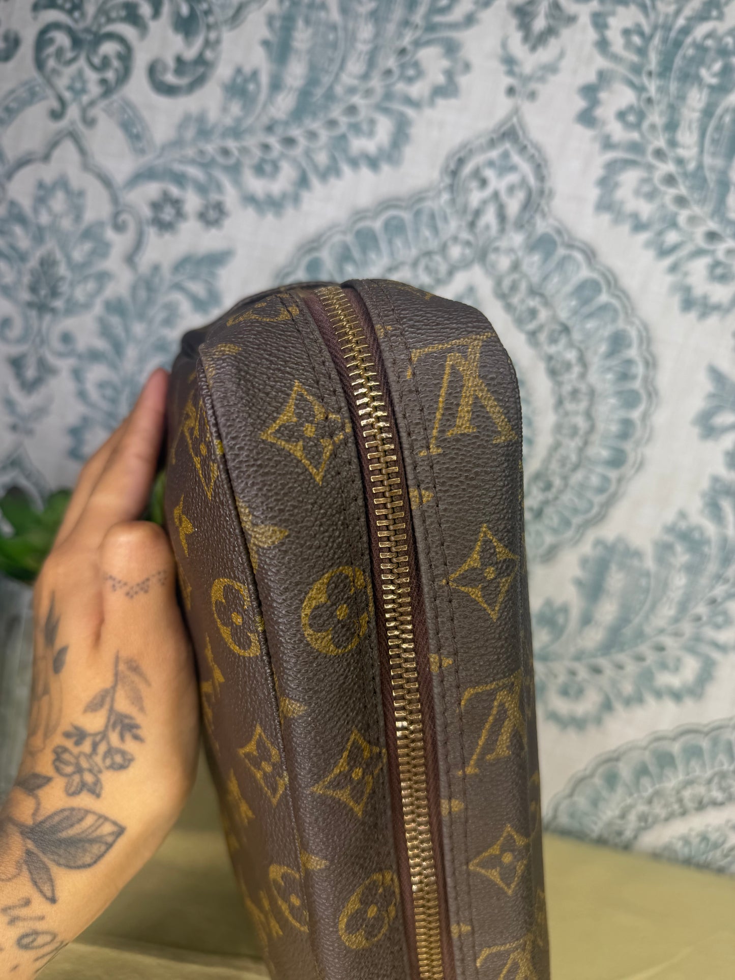 Louis Vuitton Trousse 28