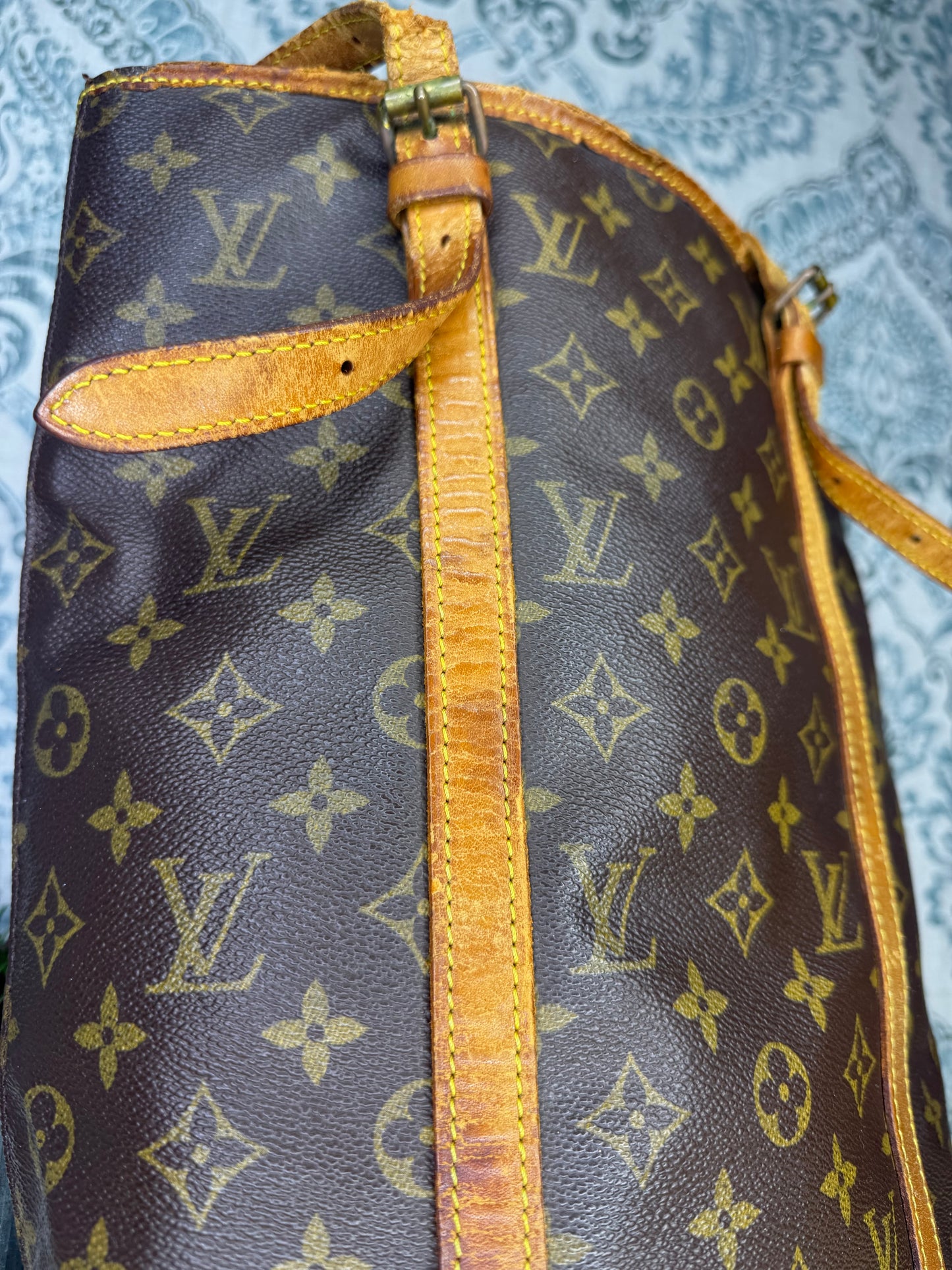 Louis Vuitton Bucket GM #1