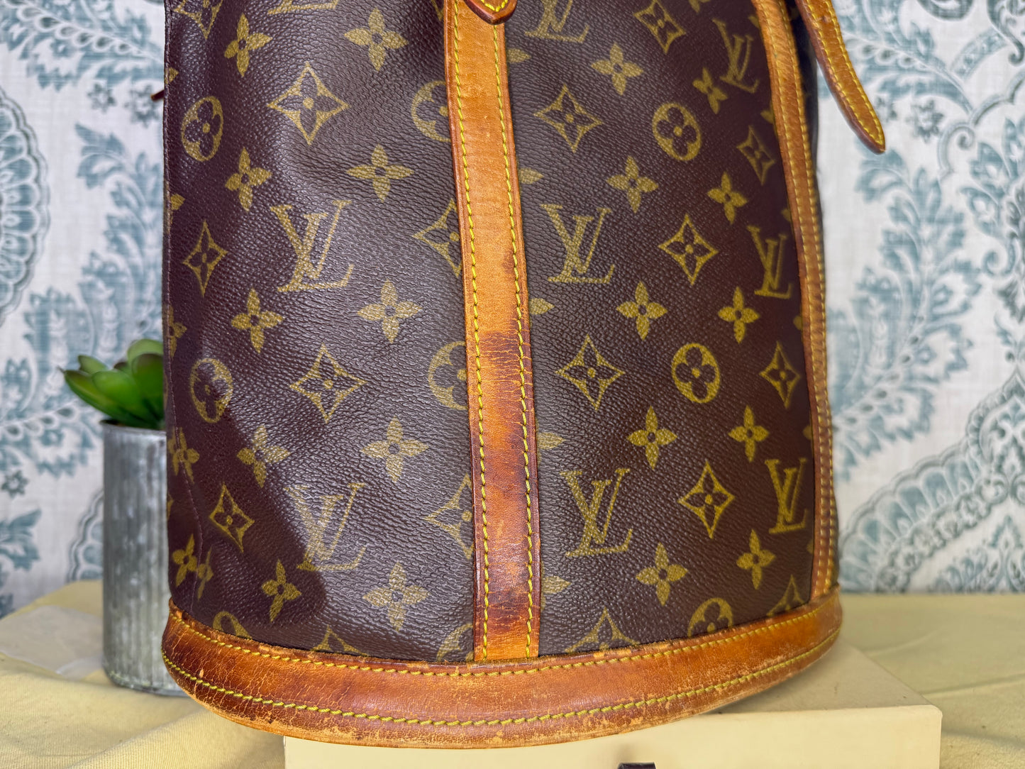 Louis Vuitton Bucket GM #1