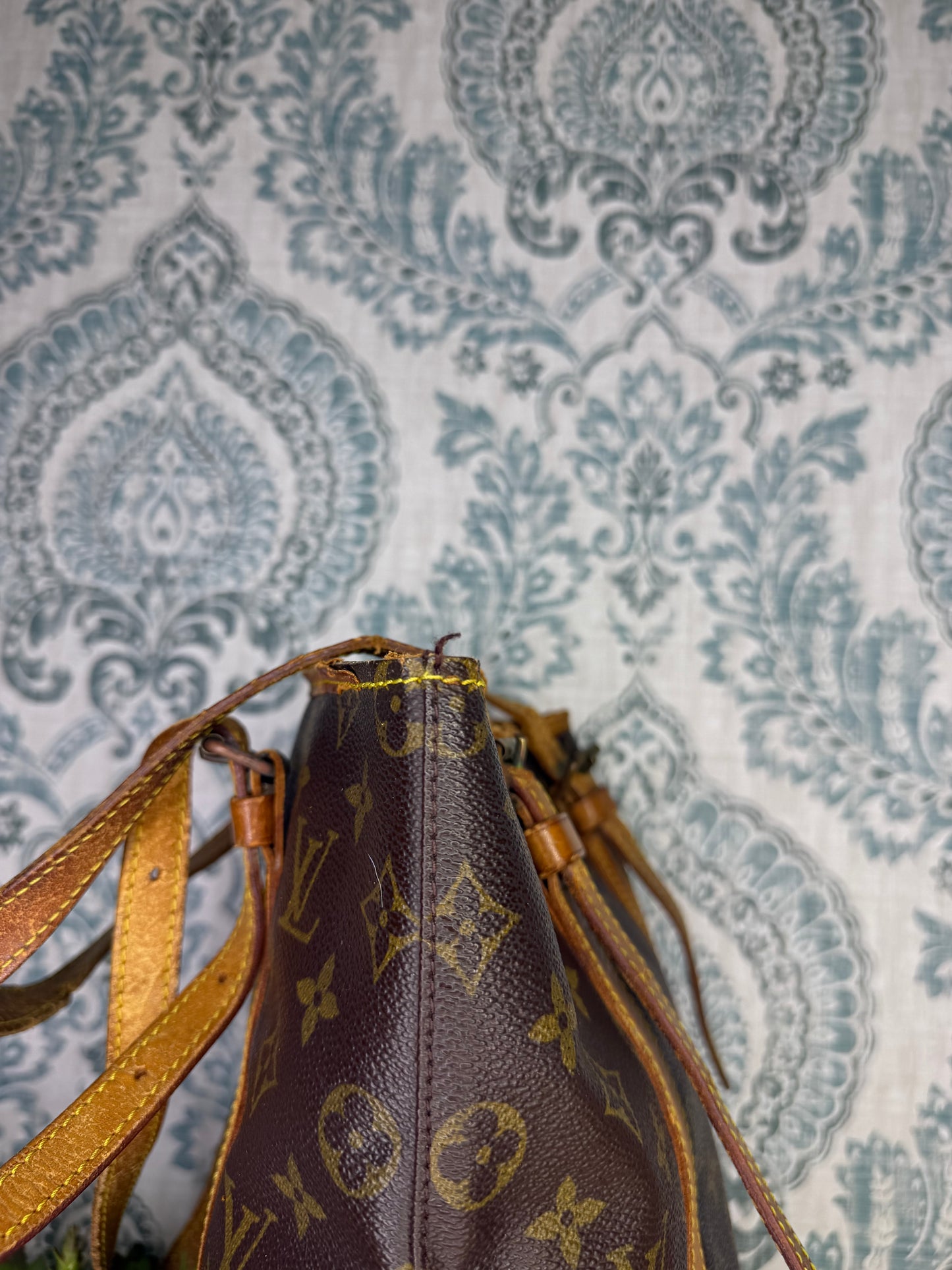 Louis Vuitton Bucket GM #1