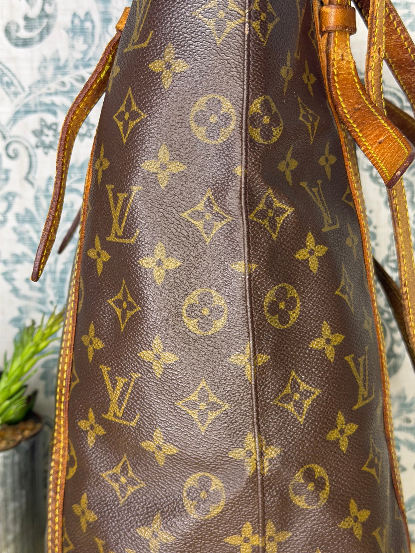 Louis Vuitton Bucket GM #1