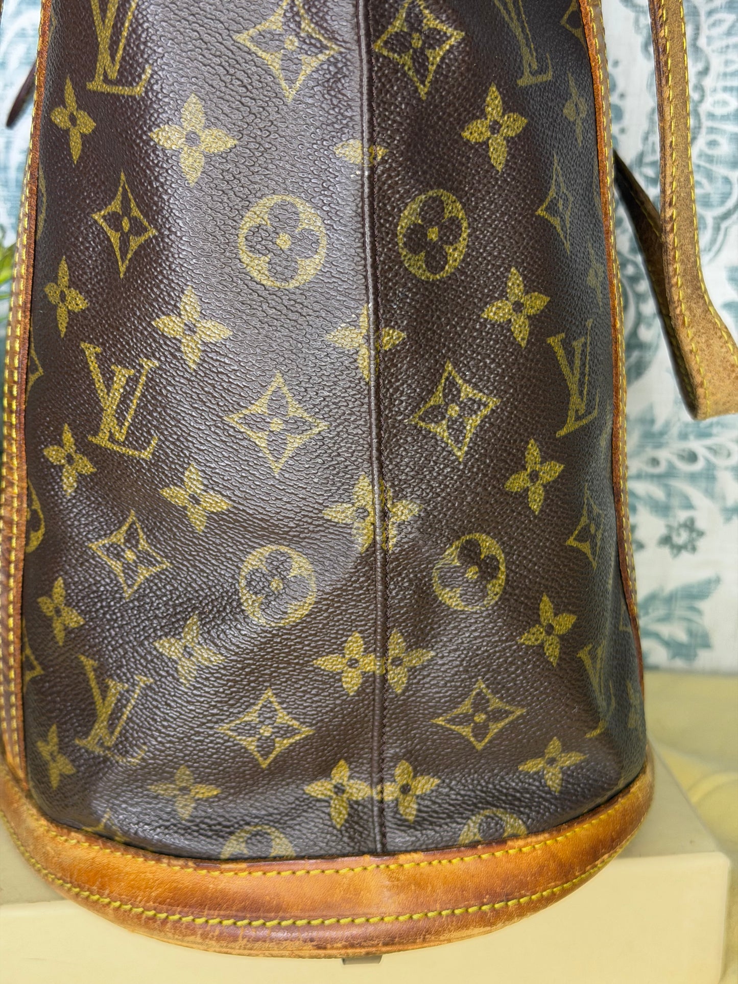 Louis Vuitton Bucket GM #1
