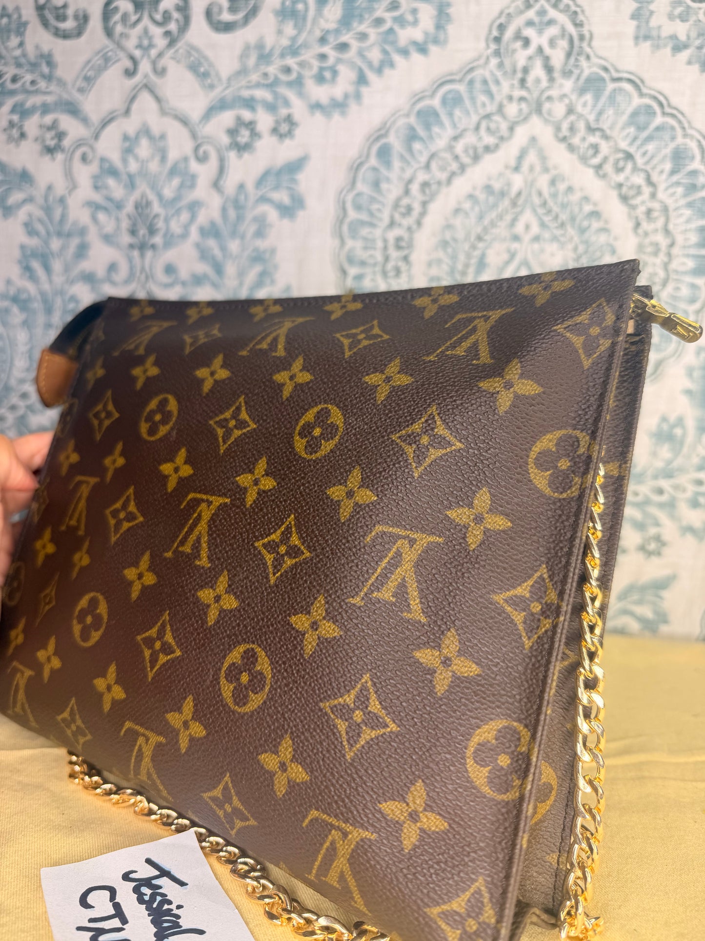 Louis Vuitton Monogram Toiletry 26