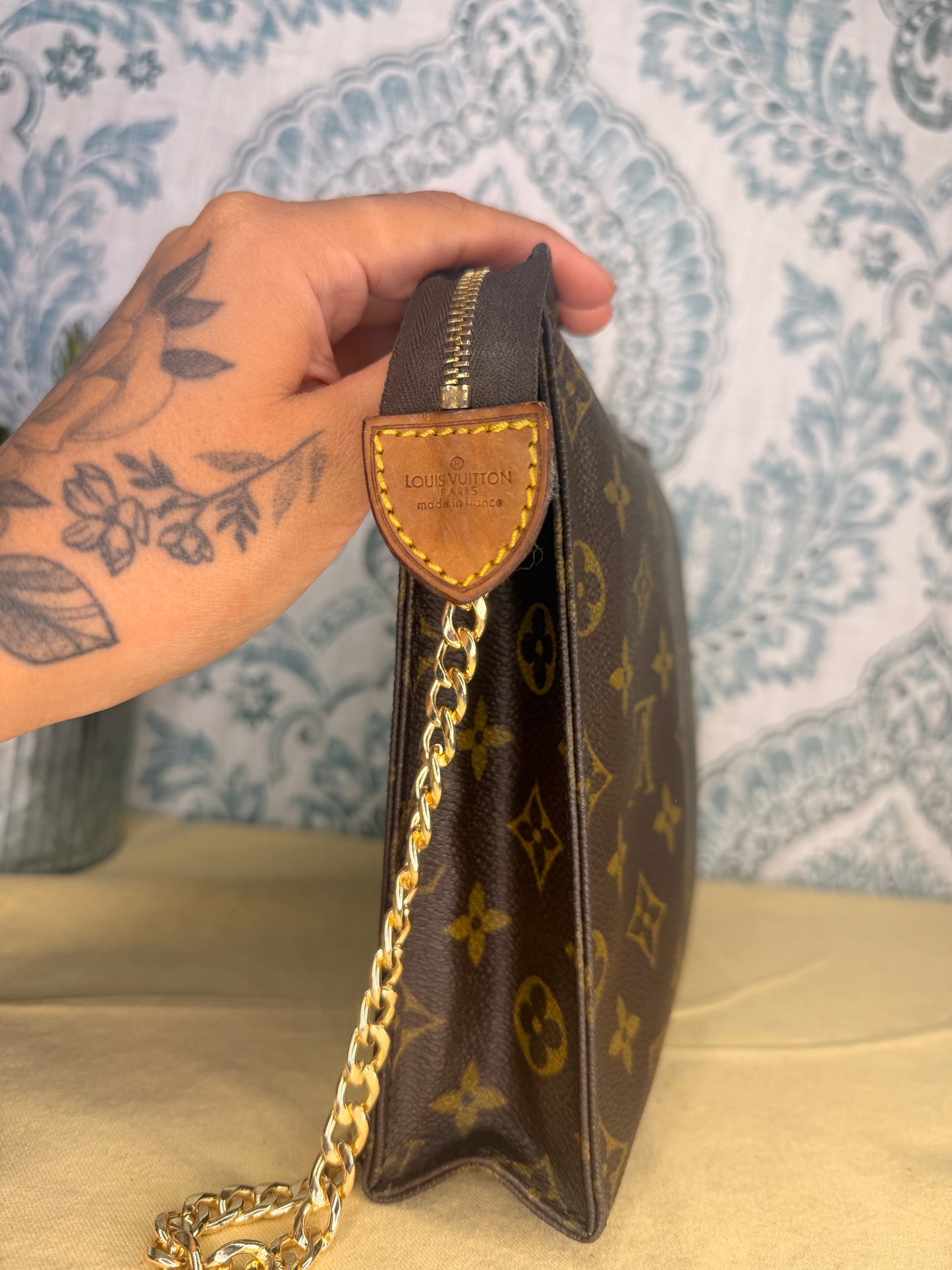 Louis Vuitton Monogram Toiletry 26
