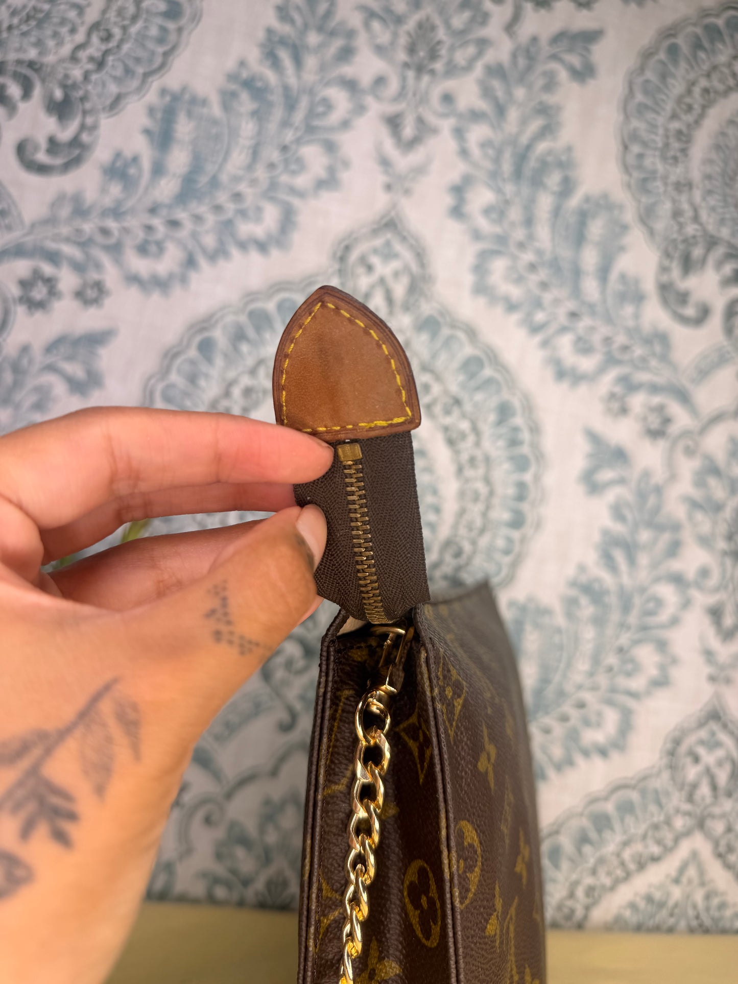 Louis Vuitton Monogram Toiletry 26