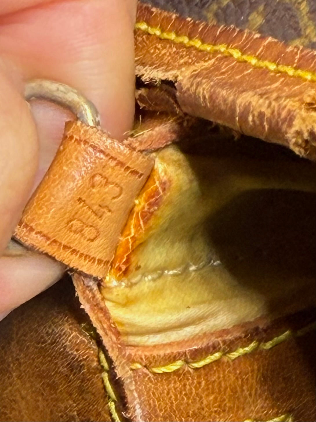 Louis Vuitton Bucket GM #1