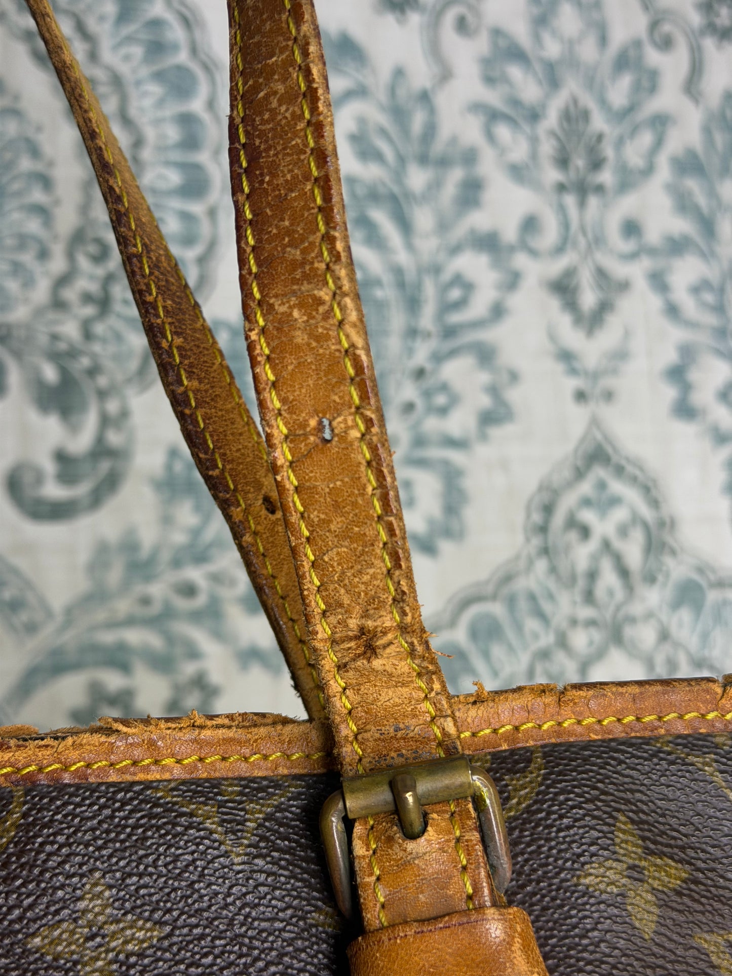 Louis Vuitton Bucket GM #1