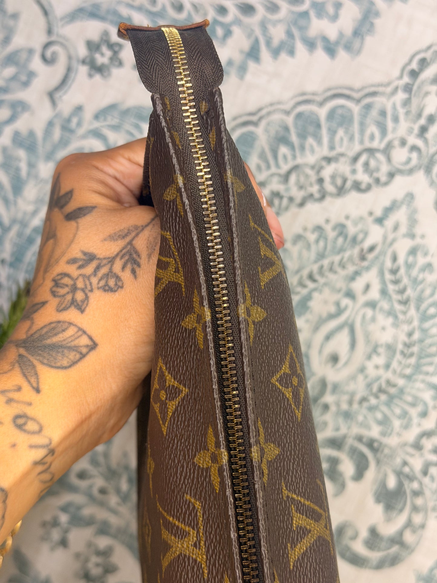 Louis Vuitton Monogram Toiletry 26