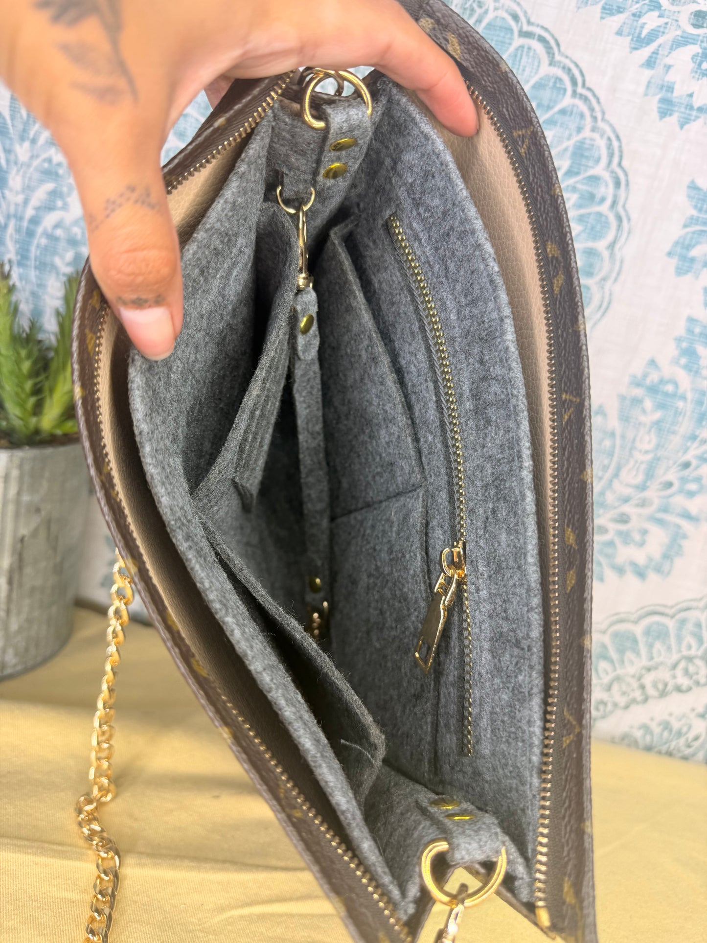 Louis Vuitton Monogram Toiletry 26