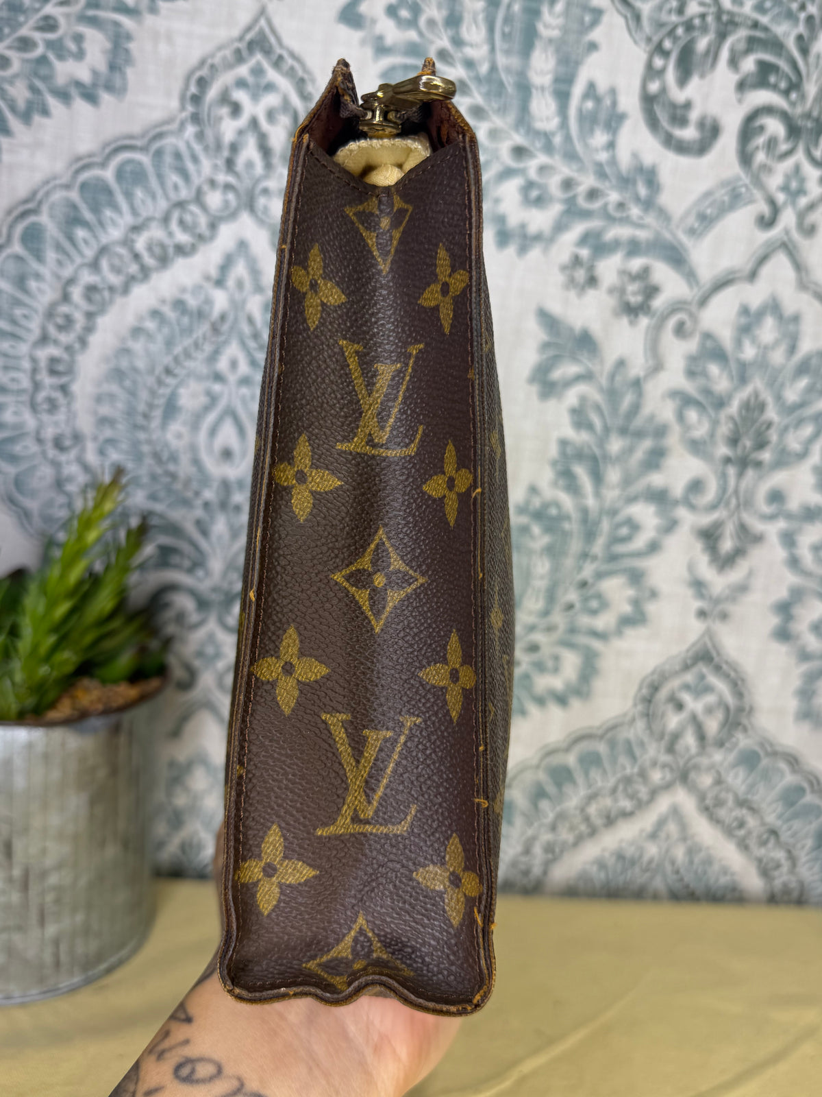 Louis Vuitton Monogram Toiletry 26  #1