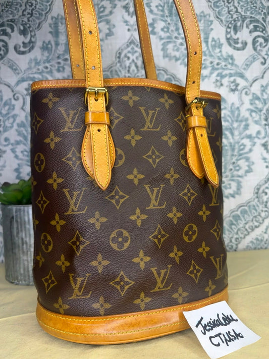 Louis Vuitton Monogram Bucket PM