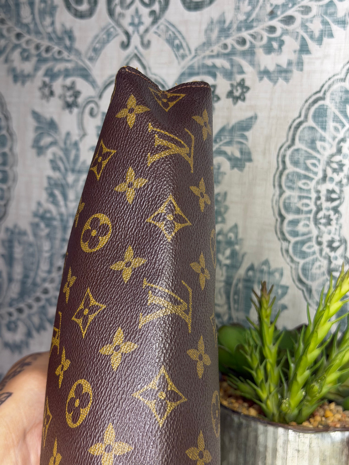 Louis Vuitton Monogram Toiletry 26  #1