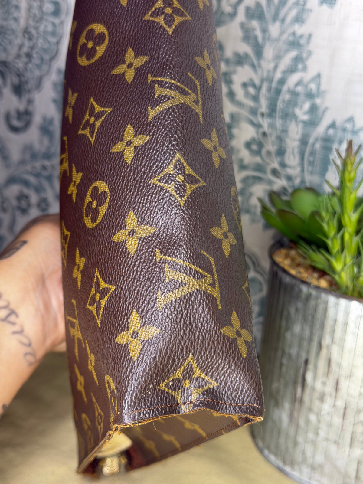 Louis Vuitton Monogram Toiletry 26  #1