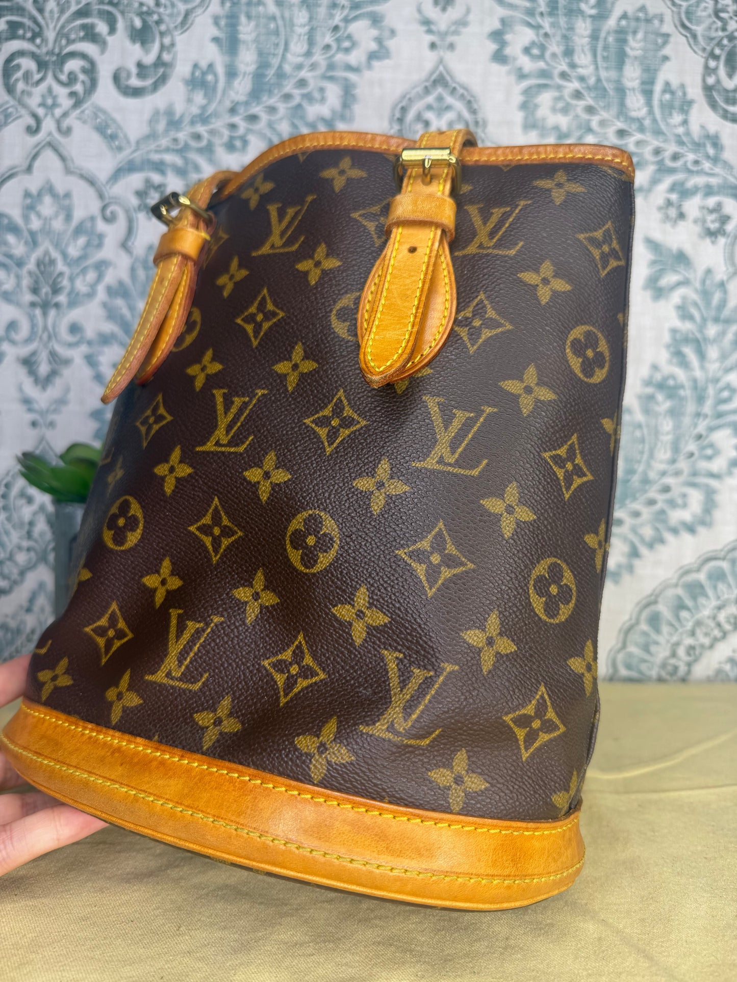 Louis Vuitton Monogram Bucket PM