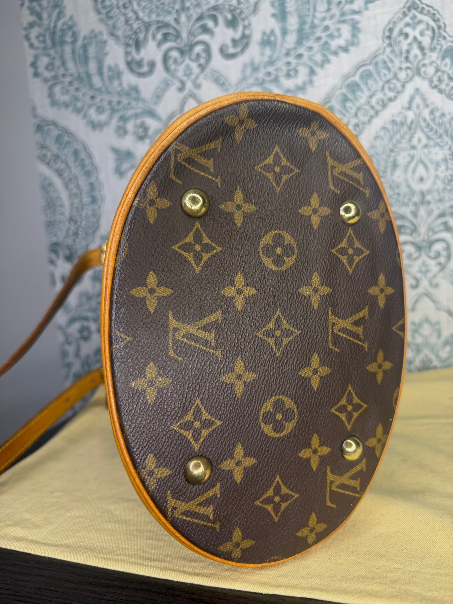 Louis Vuitton Monogram Bucket PM
