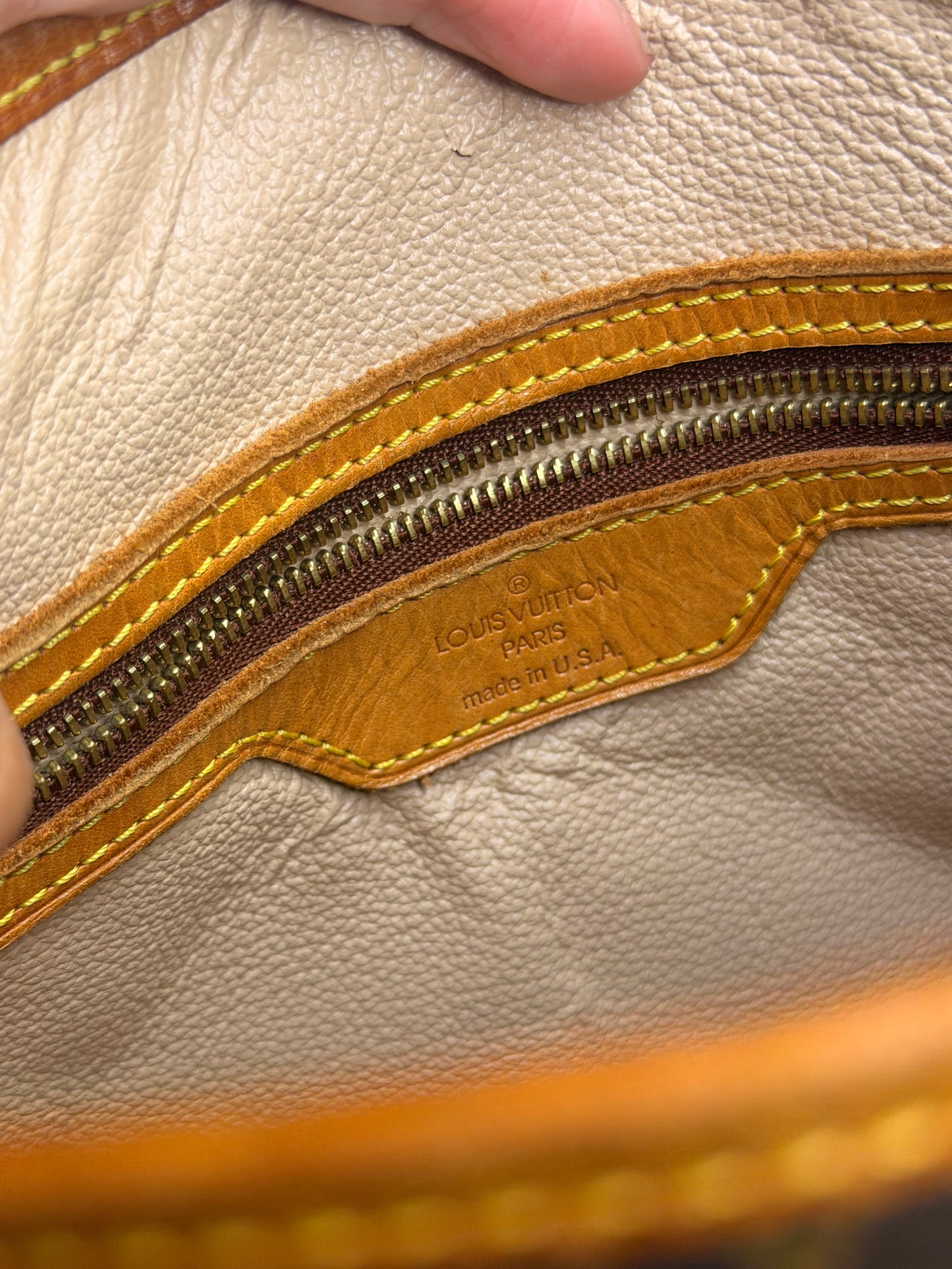 Louis Vuitton Monogram Bucket PM