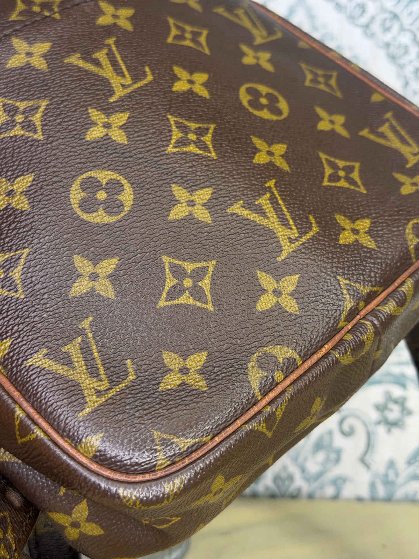 Louis Vuitton Vintage Petit Marceau