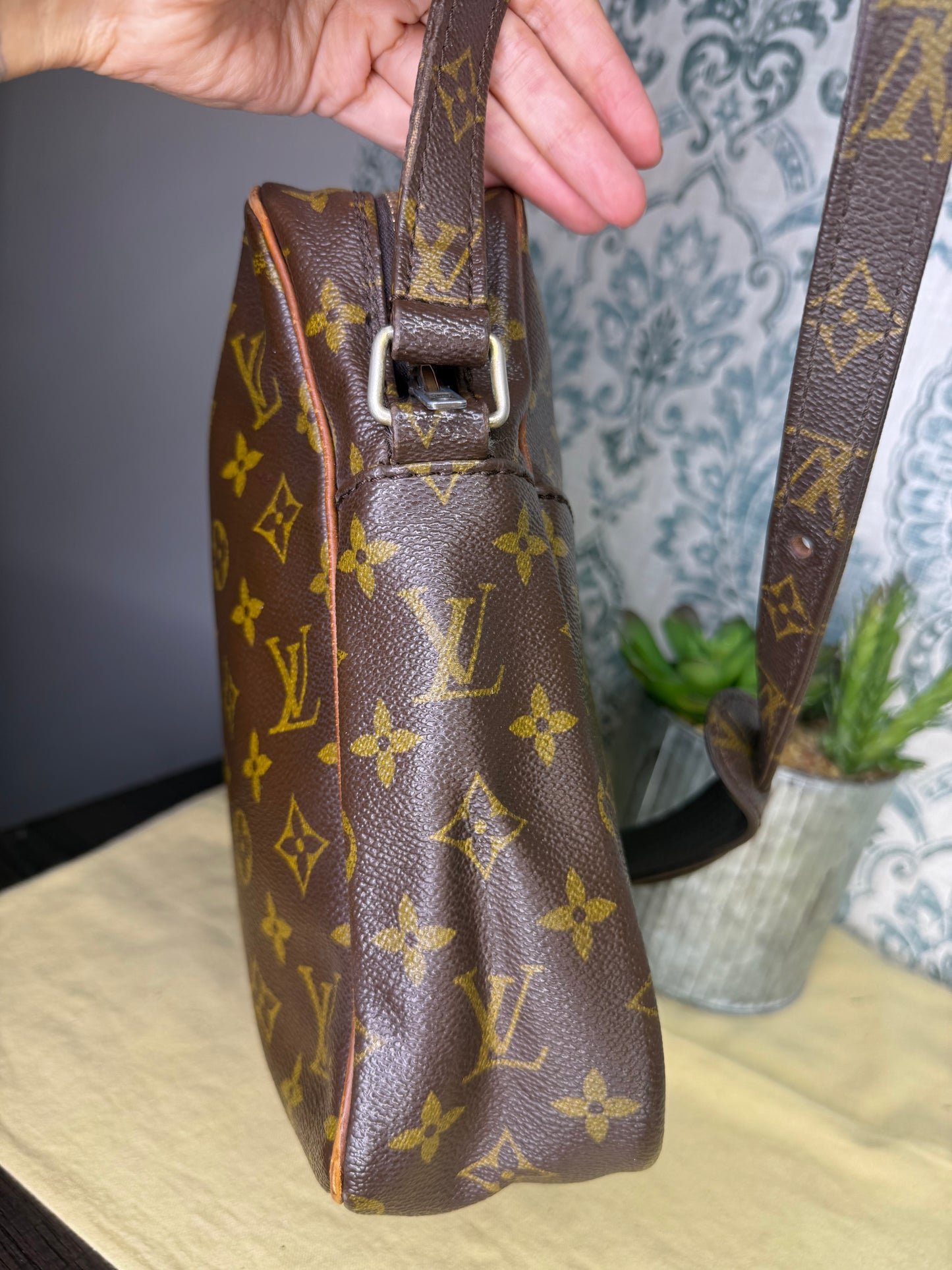 Louis Vuitton Vintage Petit Marceau