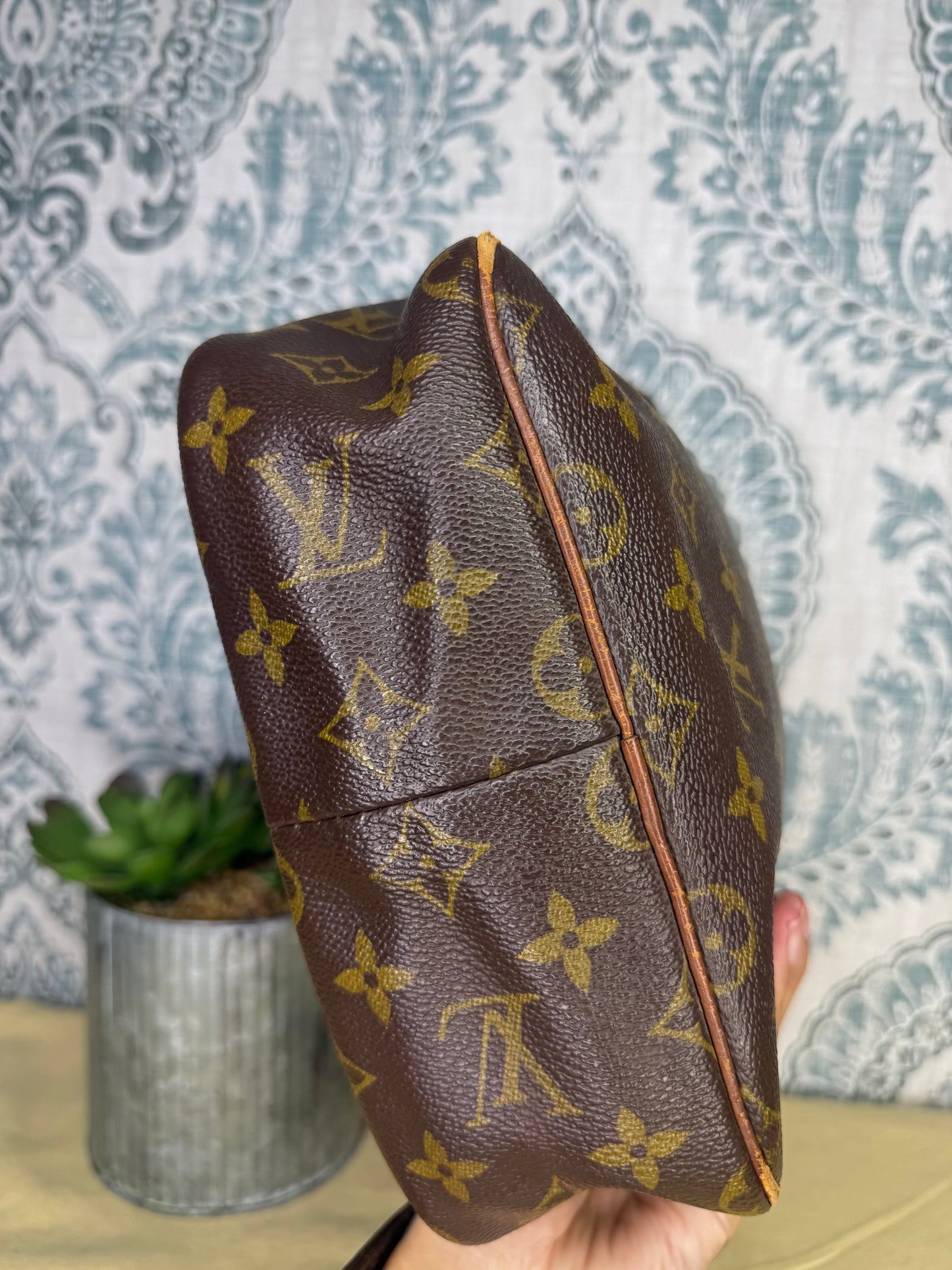 Louis Vuitton Vintage Petit Marceau