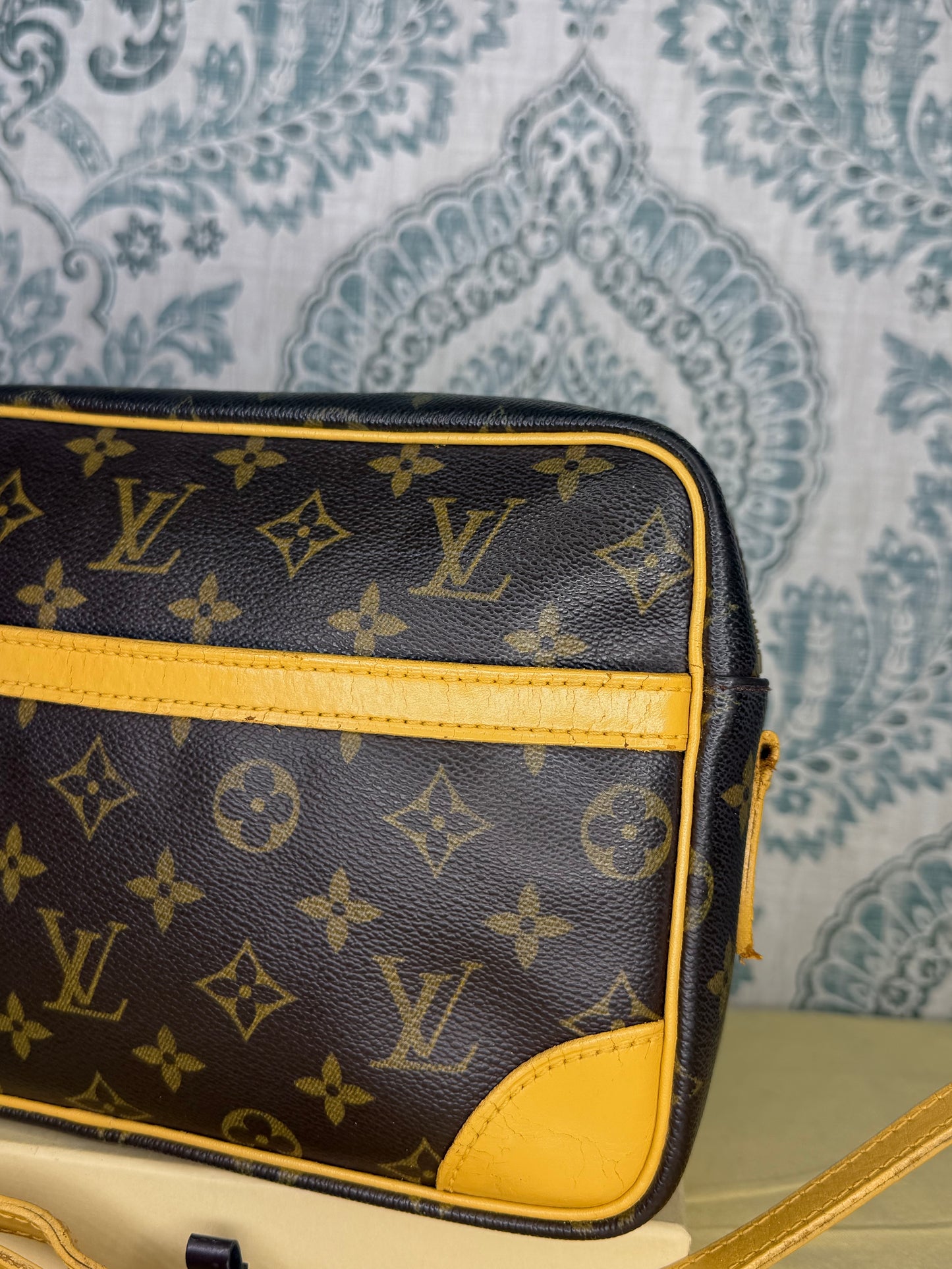 Louis Vuitton Trocadero 27