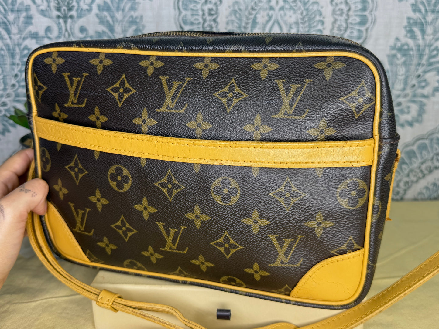Louis Vuitton Trocadero 27