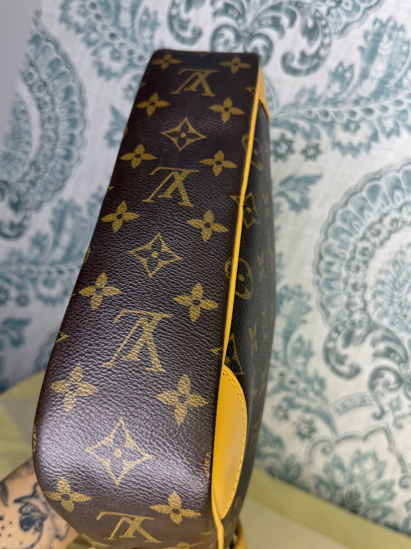 Louis Vuitton Trocadero 27
