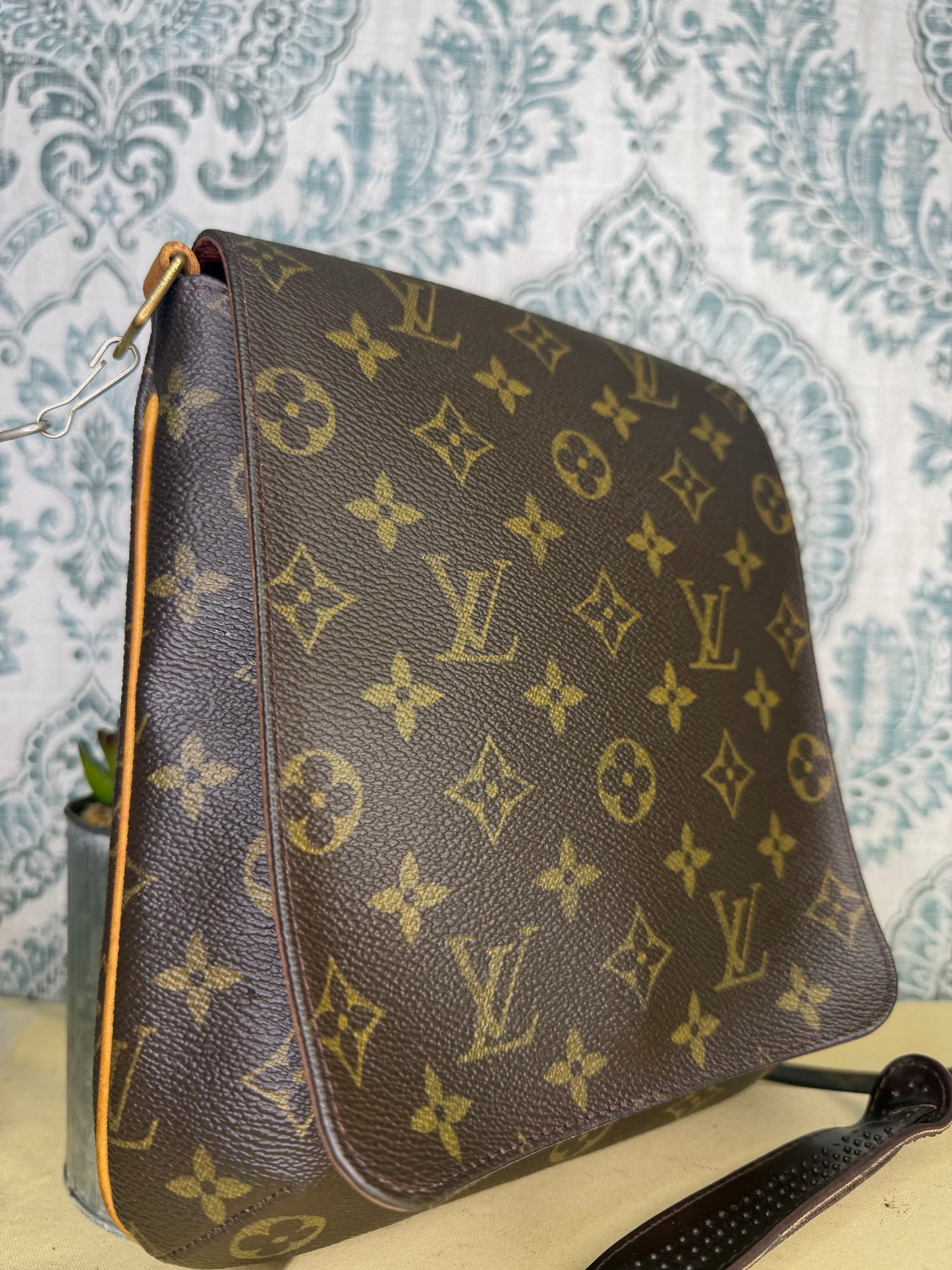 Louis Vuitton Musette Salsa PM