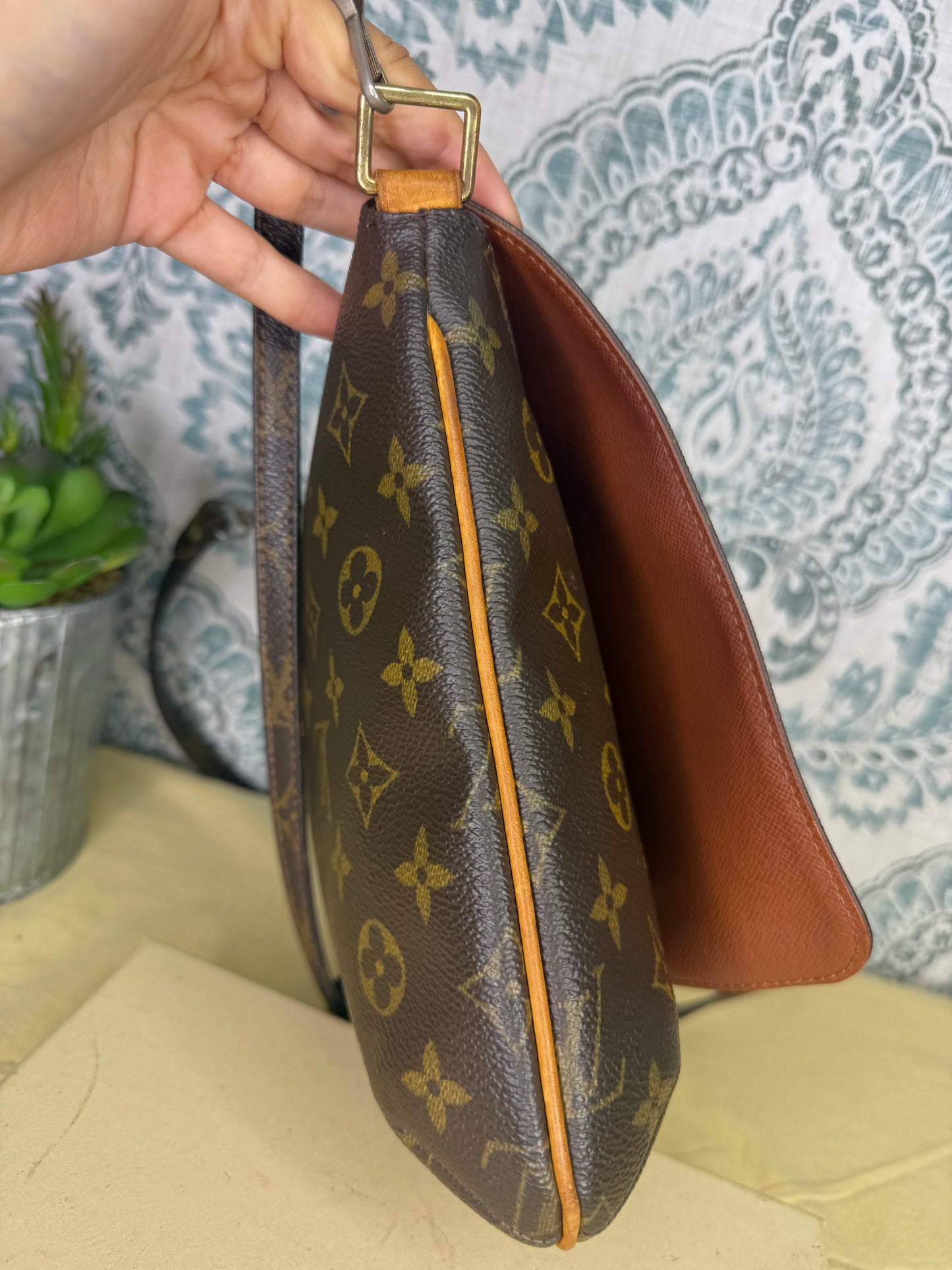 Louis Vuitton Musette Salsa PM