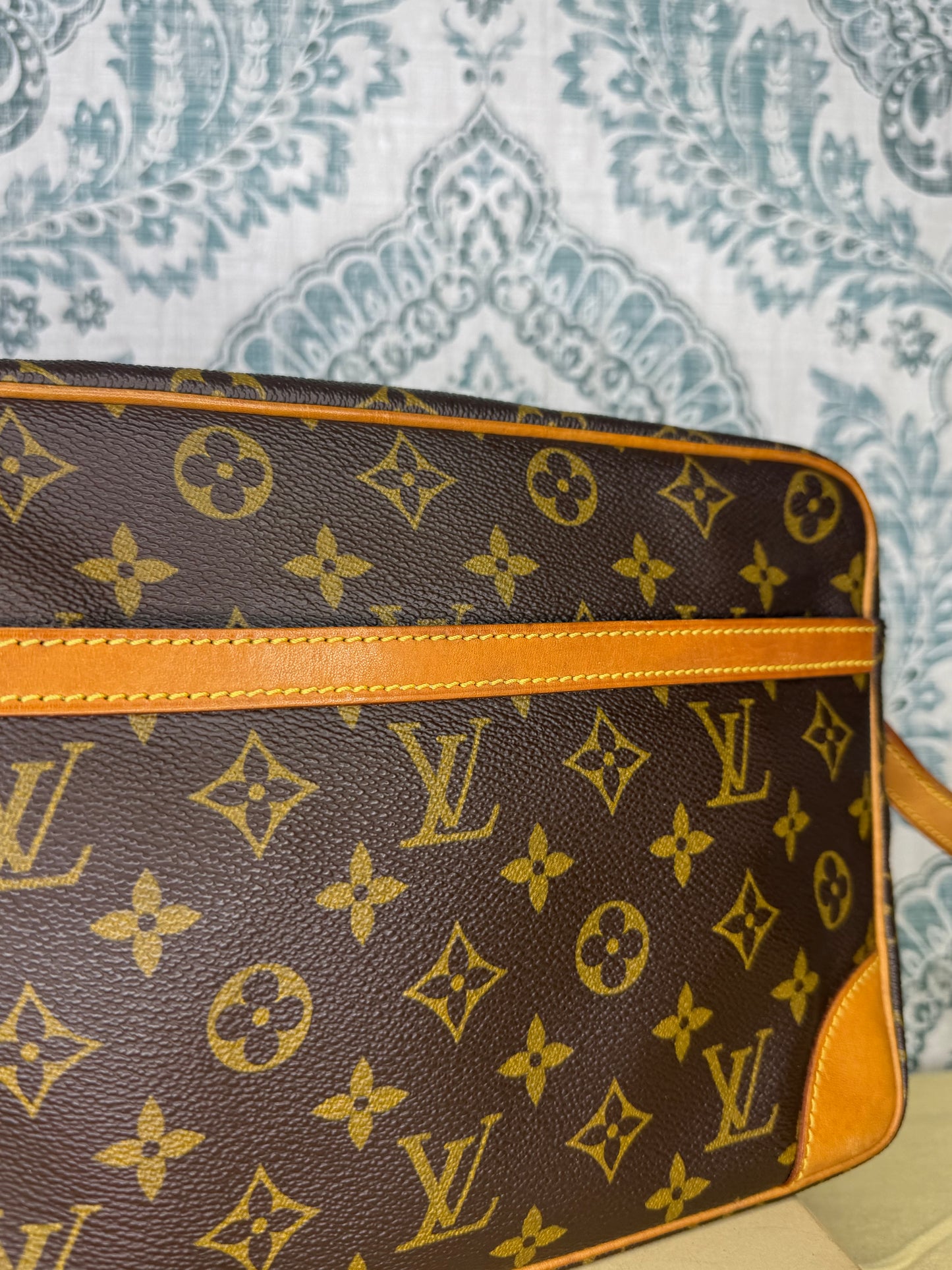 Louis Vuitton Trocadero 30