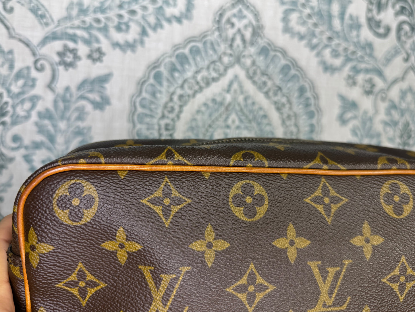 Louis Vuitton Trocadero 30
