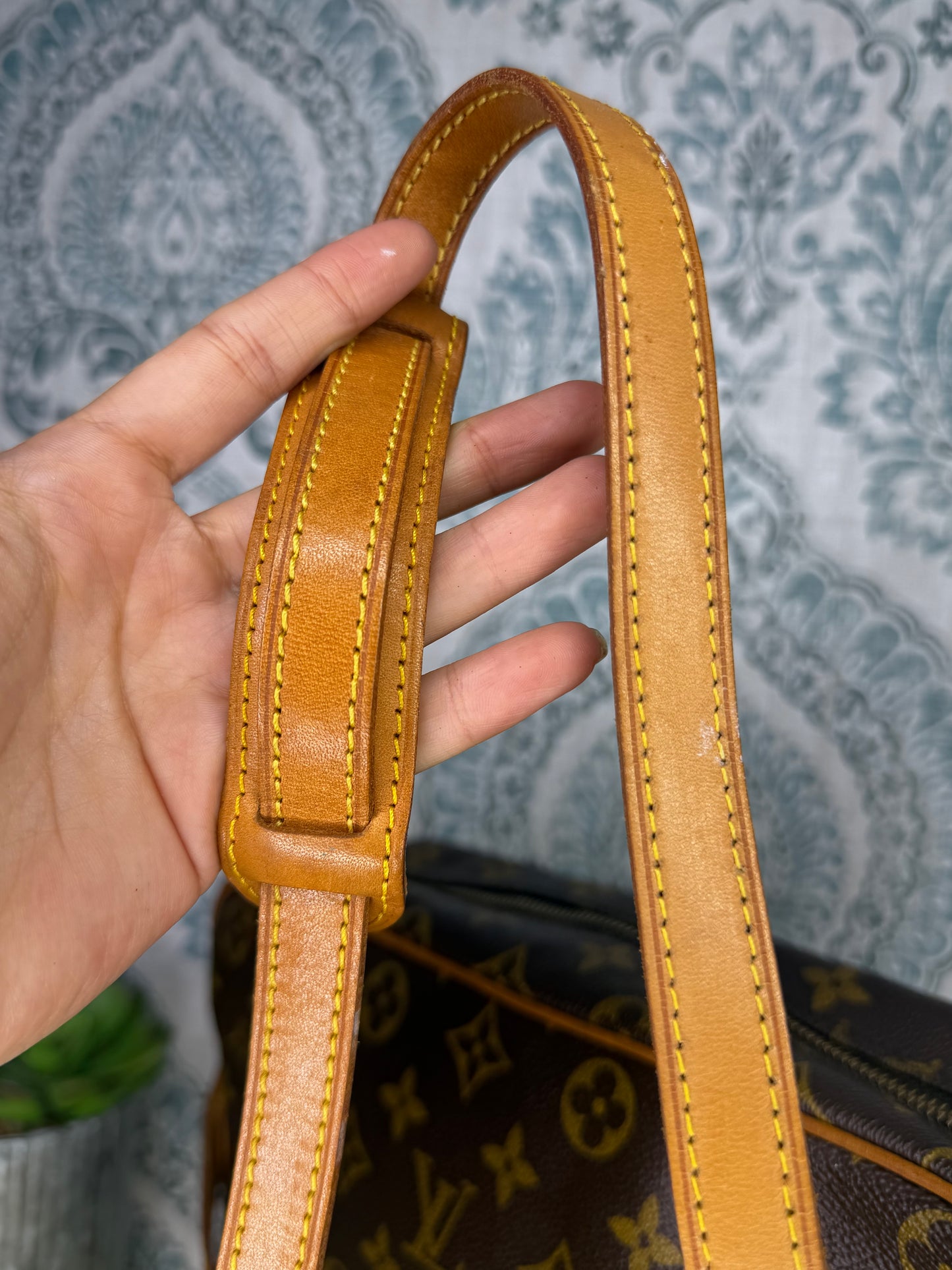 Louis Vuitton Trocadero 30