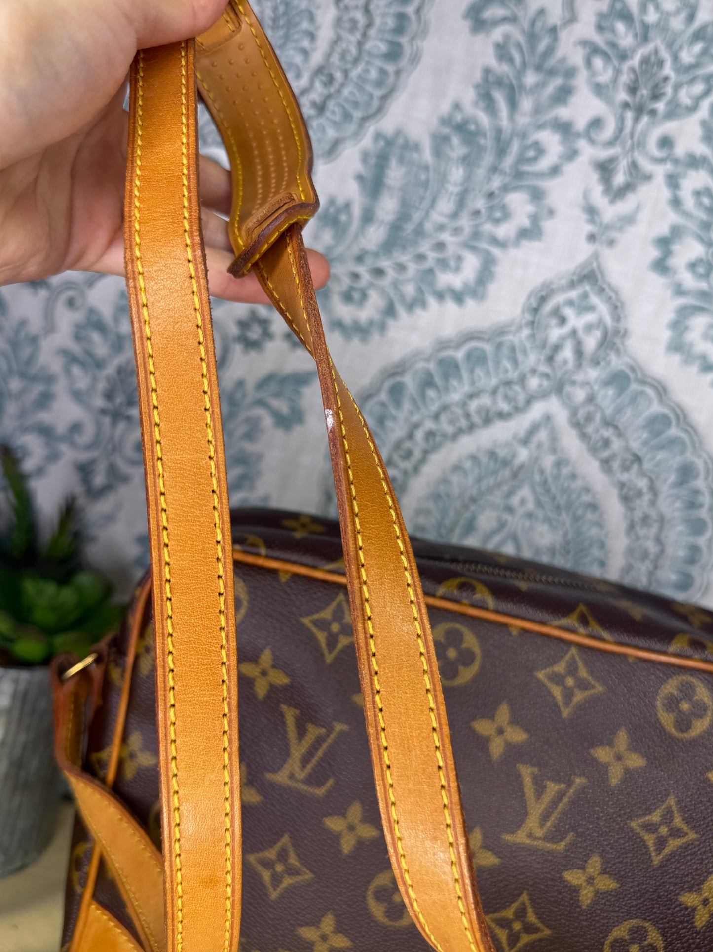 Louis Vuitton Trocadero 30