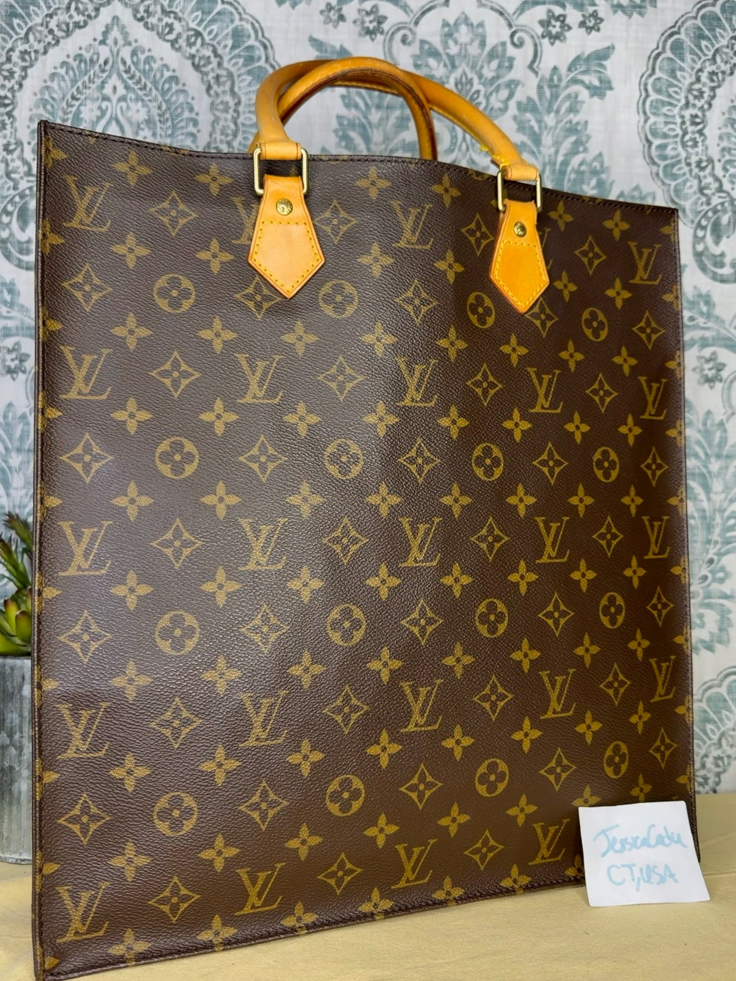 Louis Vuitton Sac Plat
