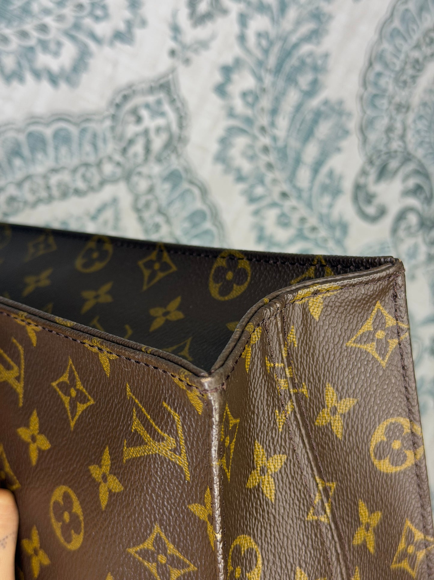 Louis Vuitton Sac Plat