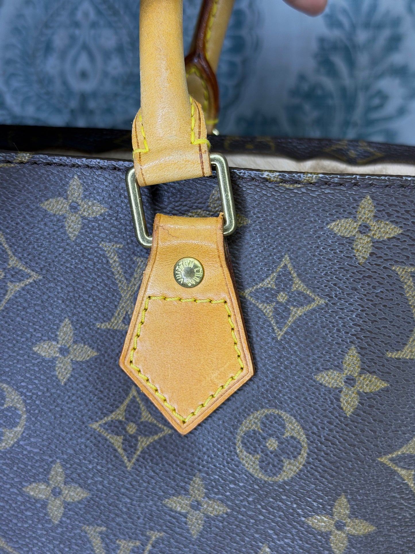Louis Vuitton Sac Plat