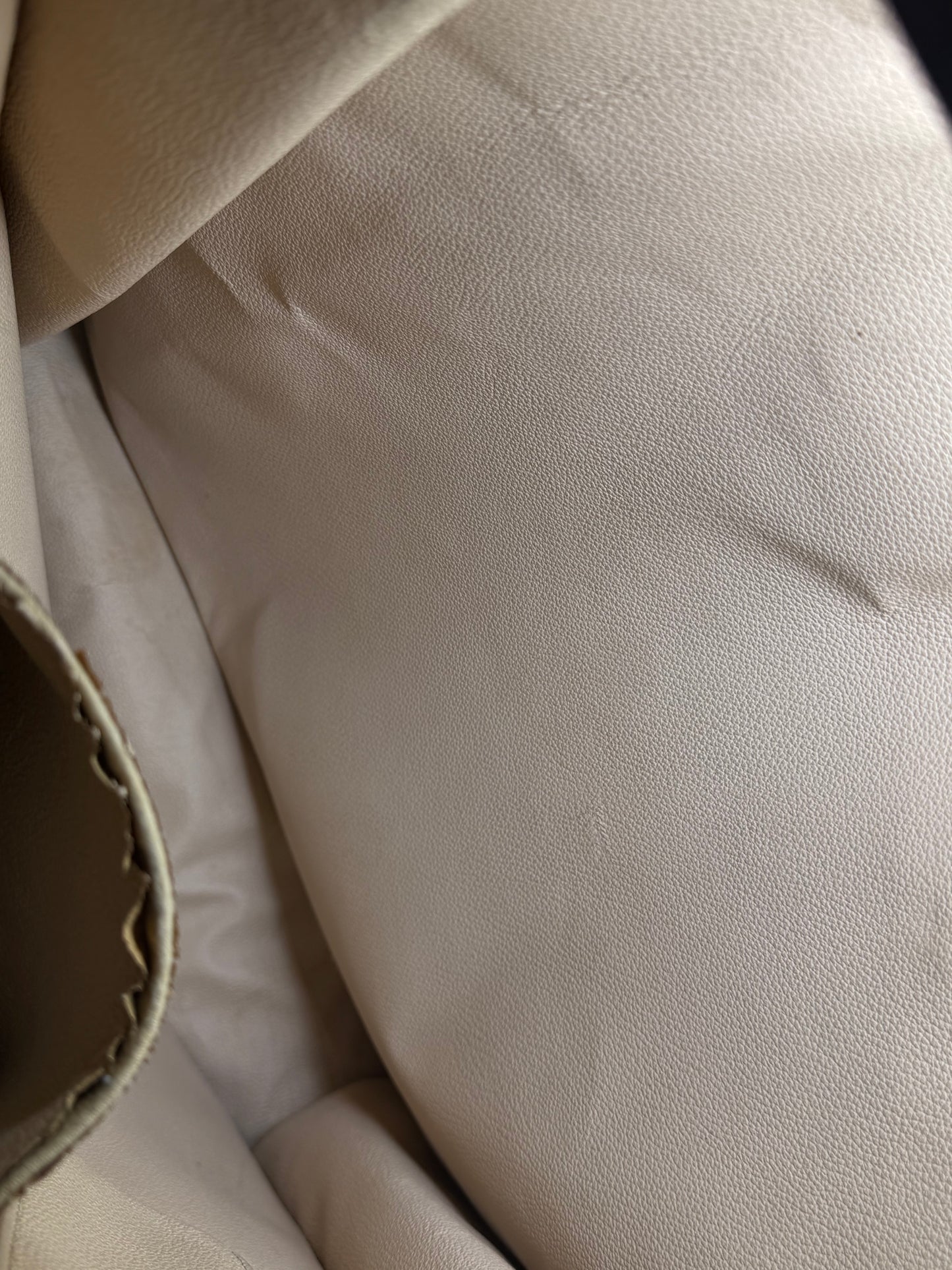 Louis Vuitton Sac Plat