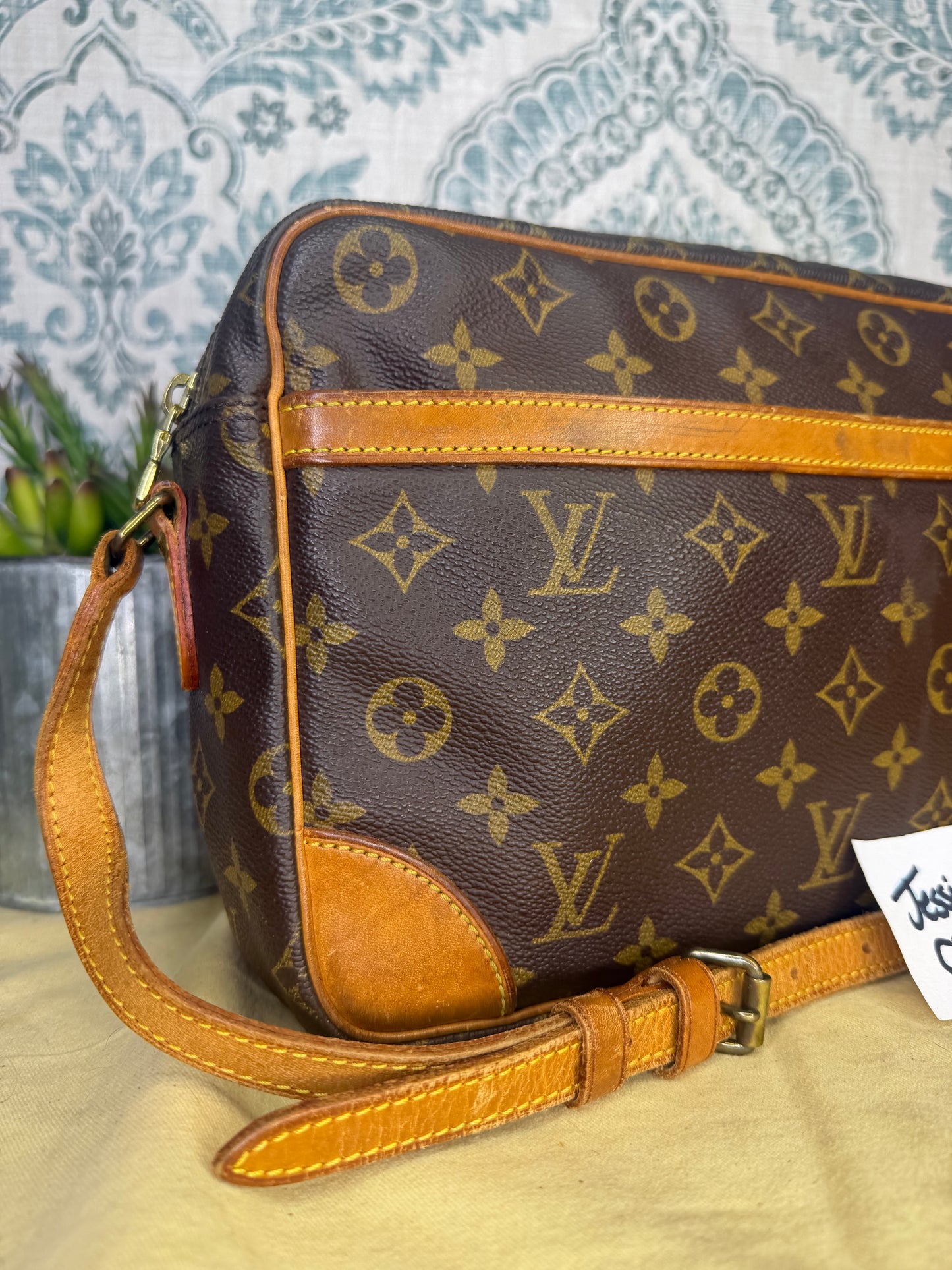 Louis Vuitton Trocadero 30 #1