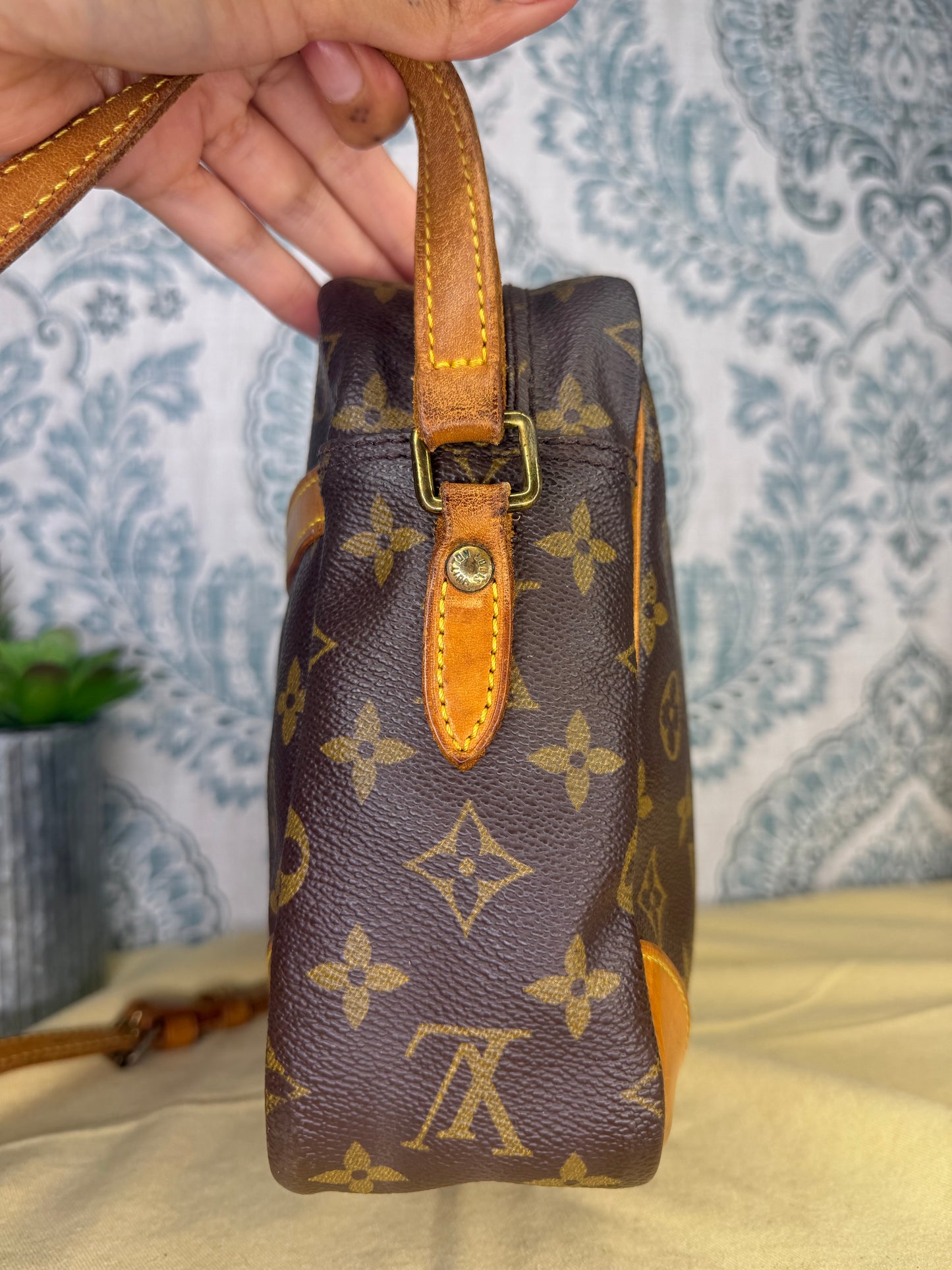 Louis Vuitton Trocadero 30 #1