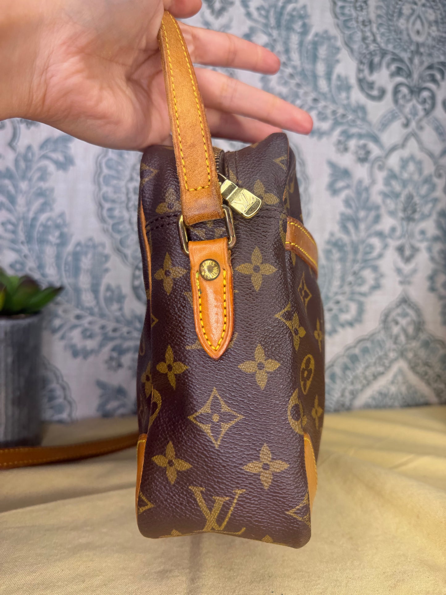 Louis Vuitton Trocadero 30 #1