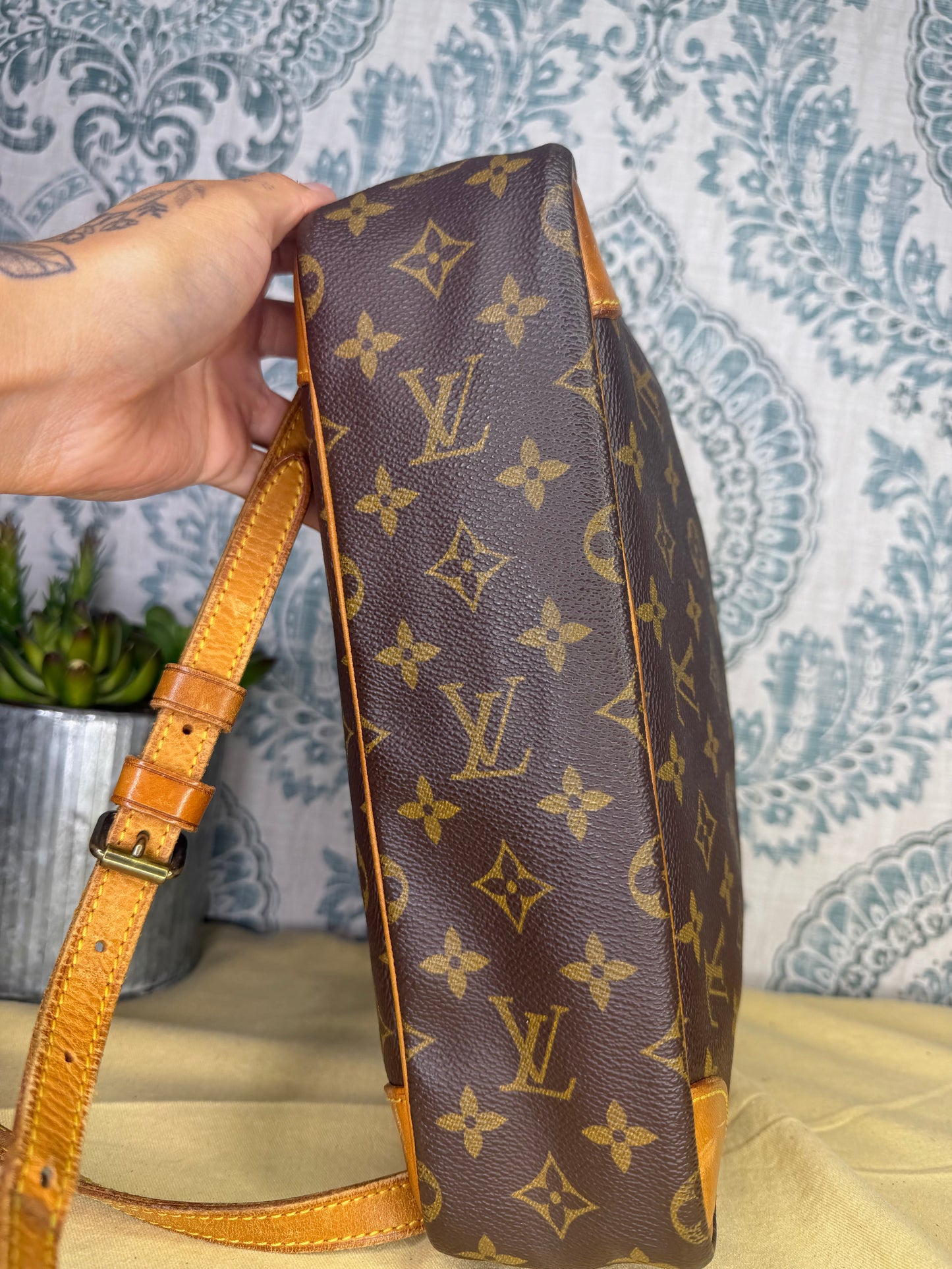 Louis Vuitton Trocadero 30 #1