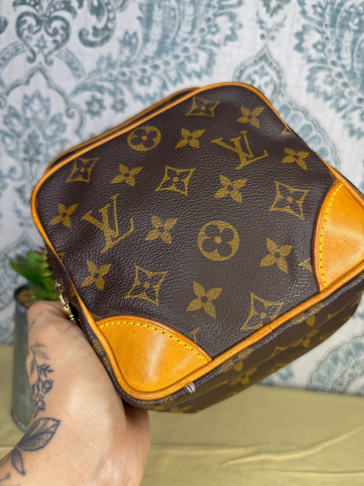 Louis Vuitton Amazon PM (body only/project)