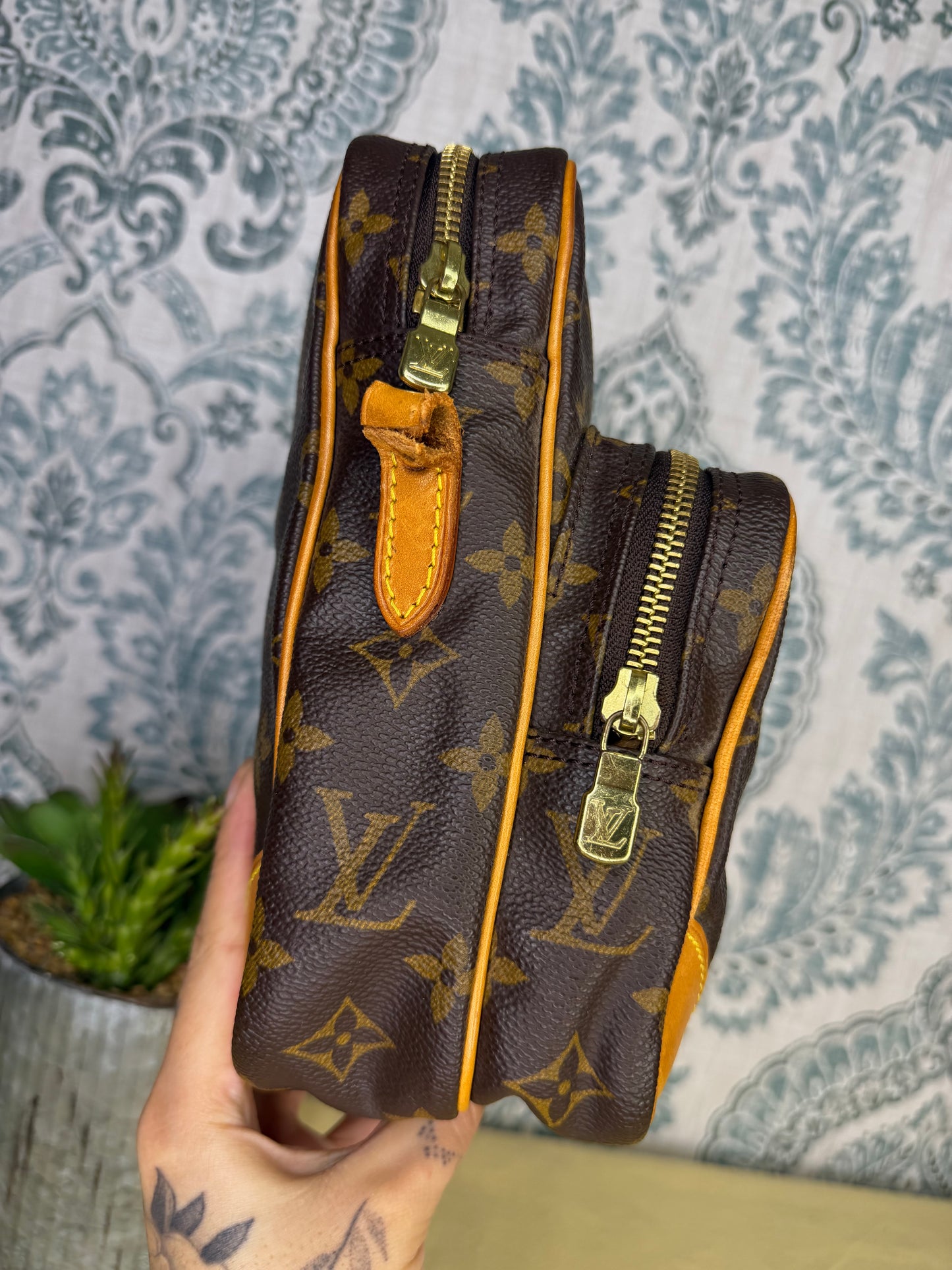 Louis Vuitton Amazon PM (body only/project)