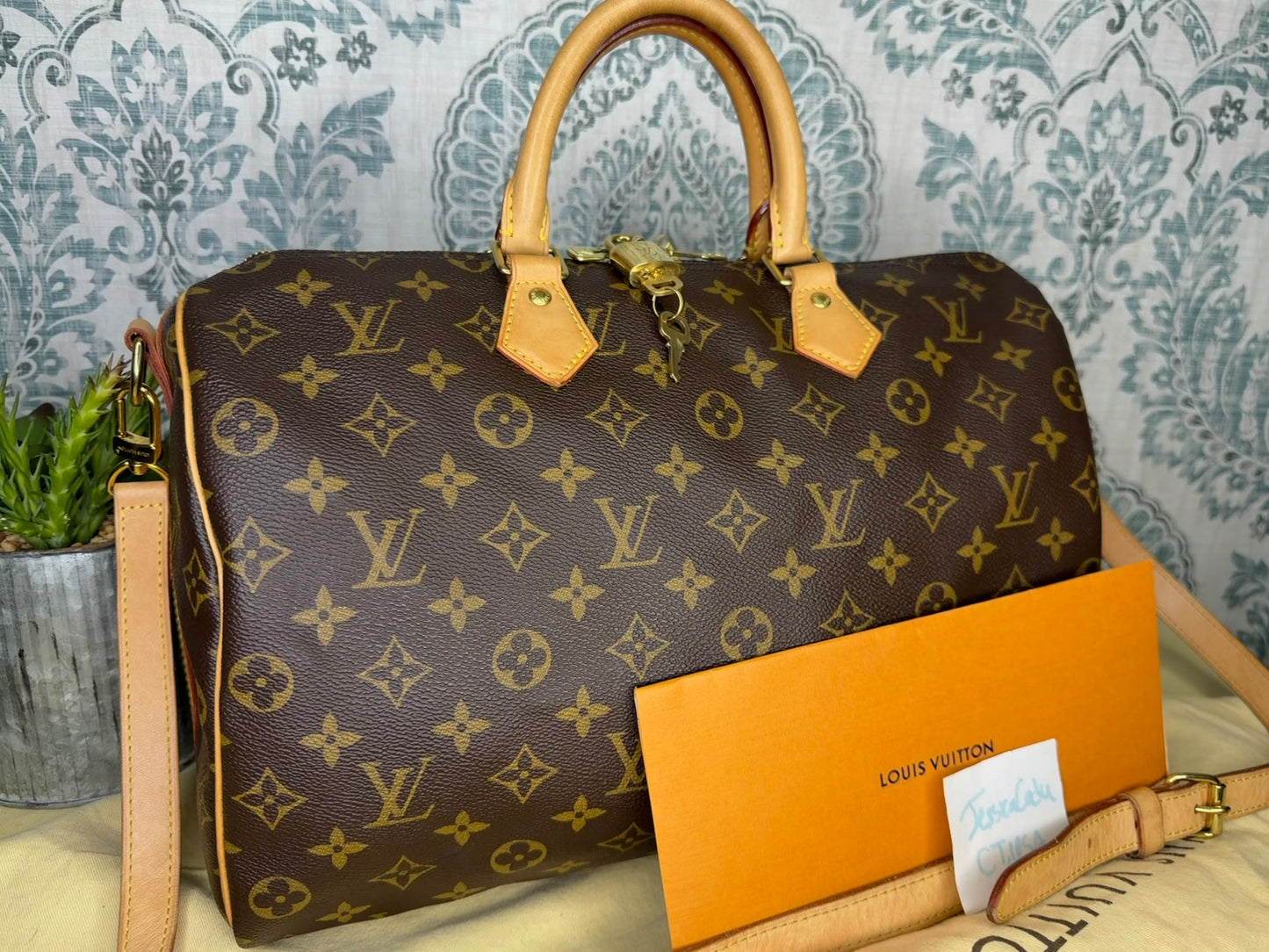 Louis Vuitton Monogram Speedy 35 Bandouliere