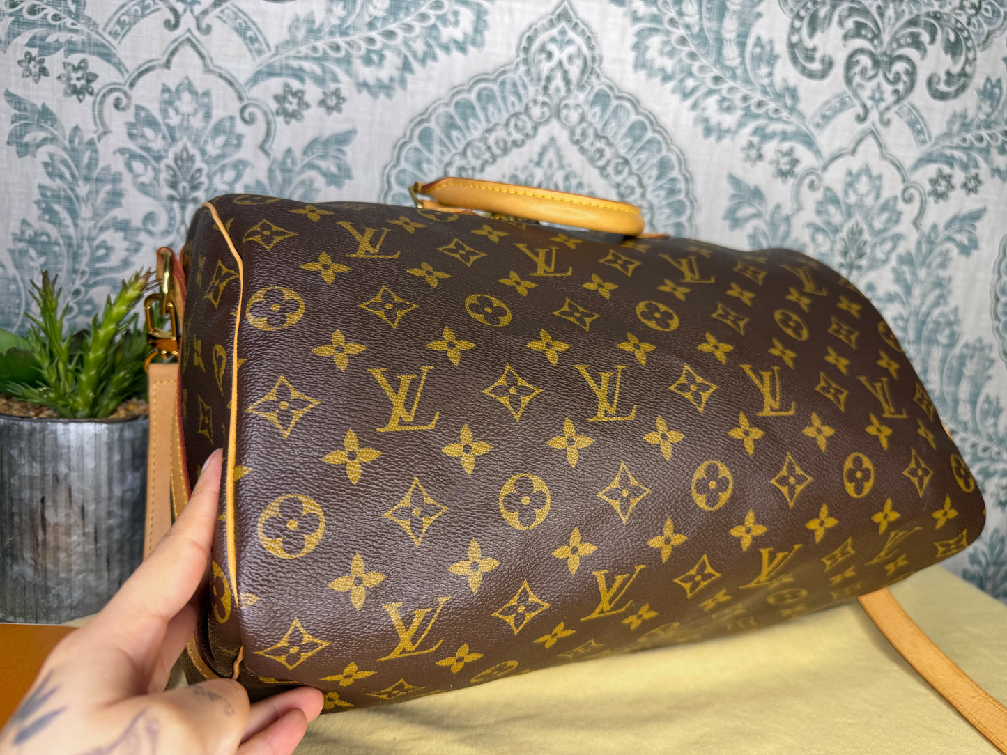 Louis Vuitton Monogram Speedy 35 Bandouliere