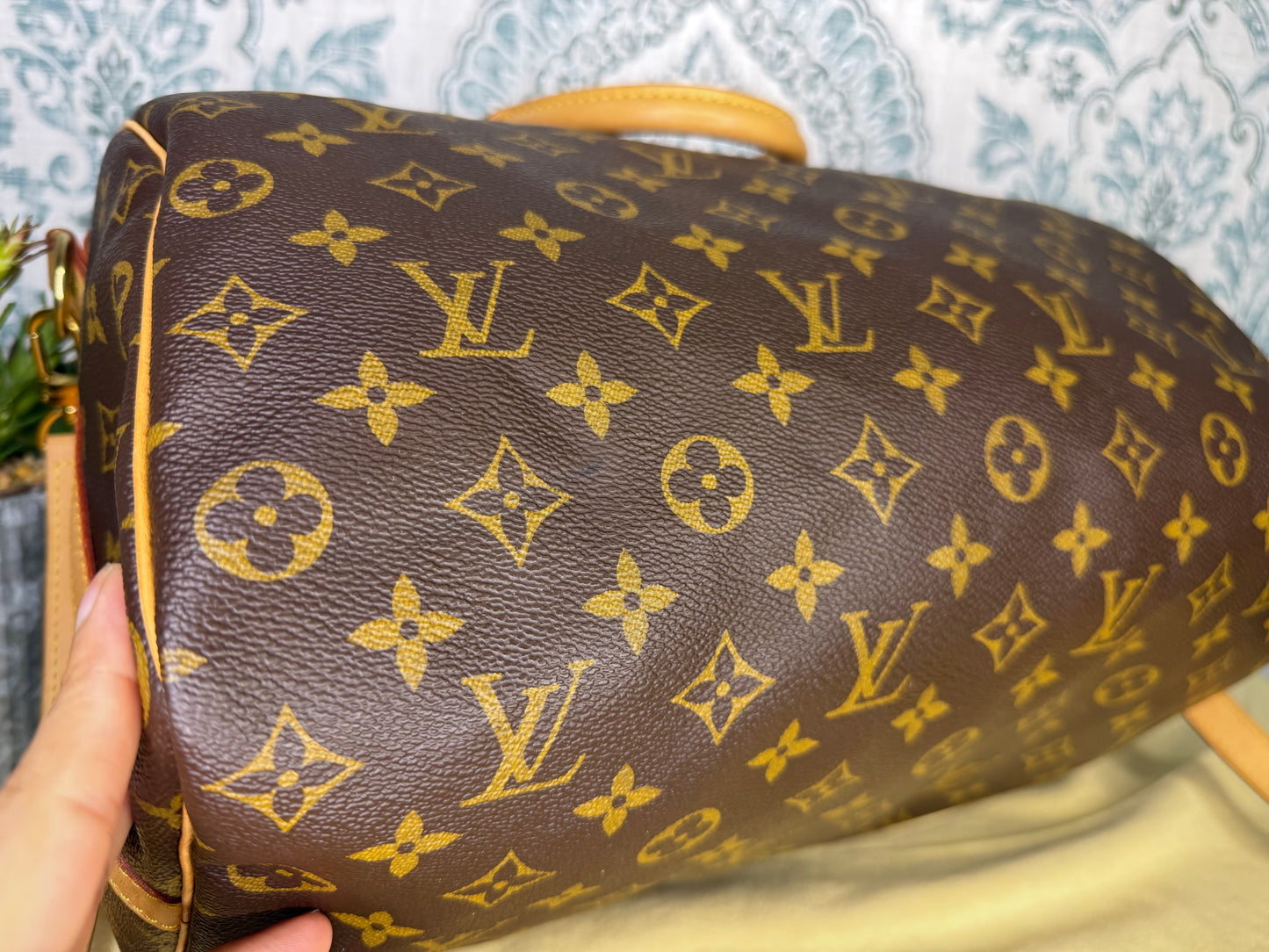 Louis Vuitton Monogram Speedy 35 Bandouliere