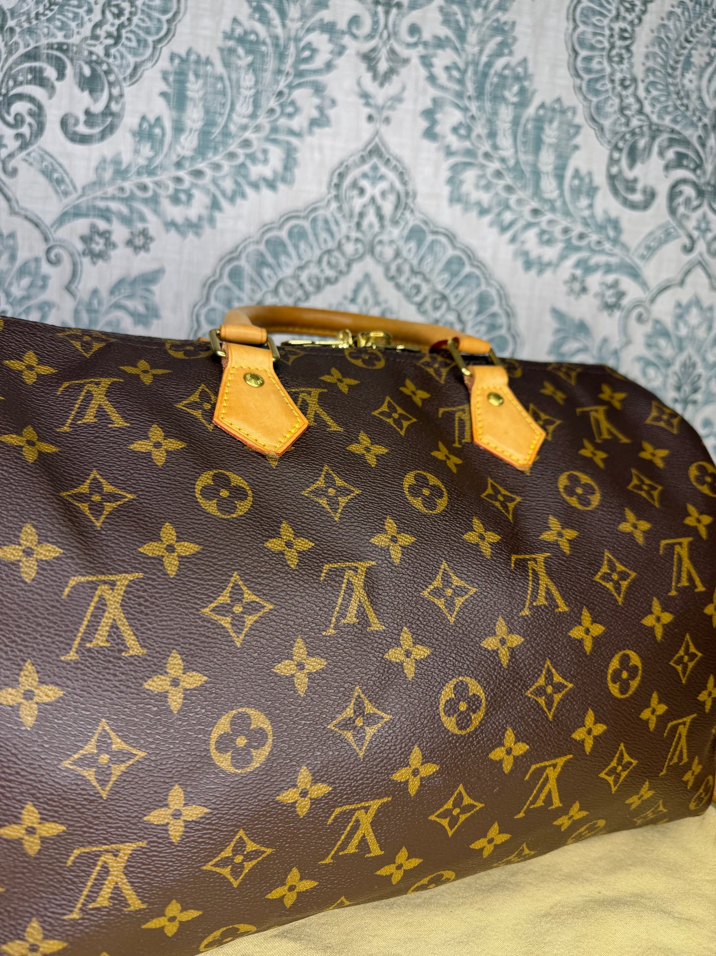 Louis Vuitton Monogram Speedy 35 Bandouliere