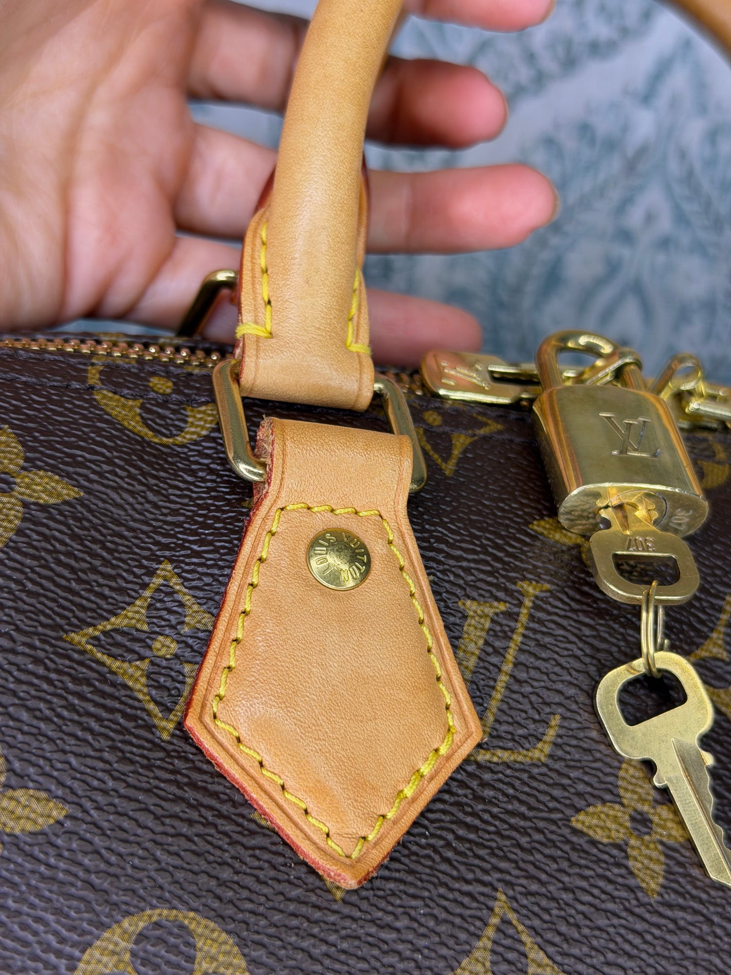 Louis Vuitton Monogram Speedy 35 Bandouliere