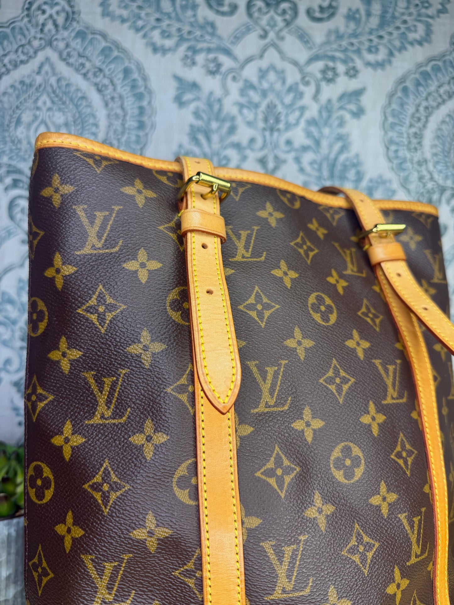 Louis Vuitton Bucket GM #1