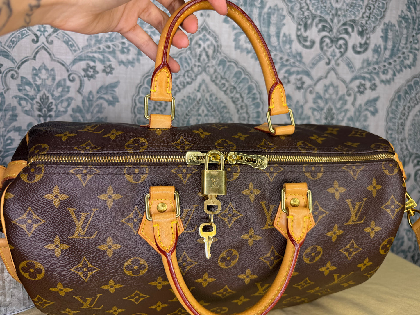 Louis Vuitton Monogram Speedy 35 Bandouliere
